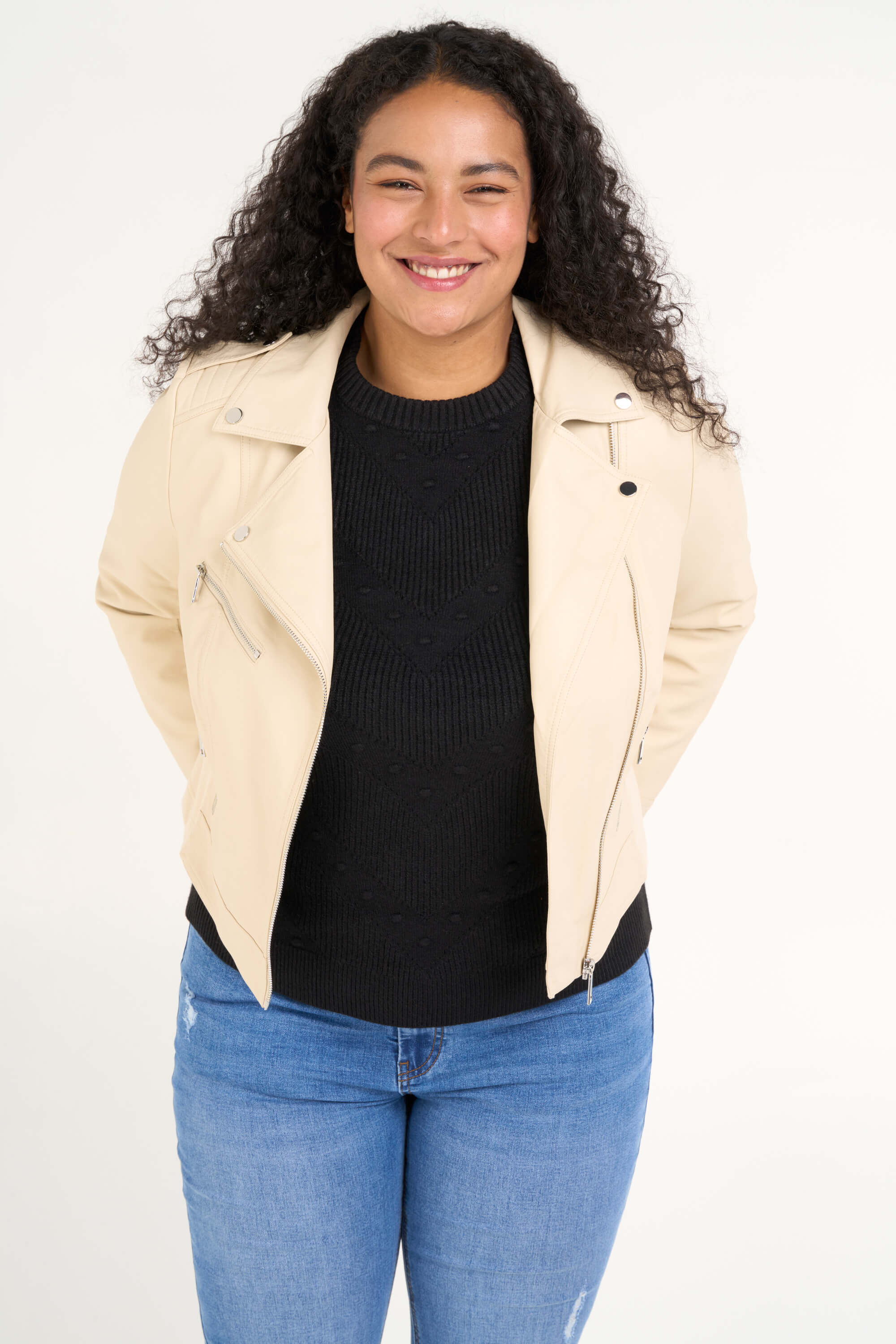 Chaqueta motera de cuero sint&eacute;tico image number 5