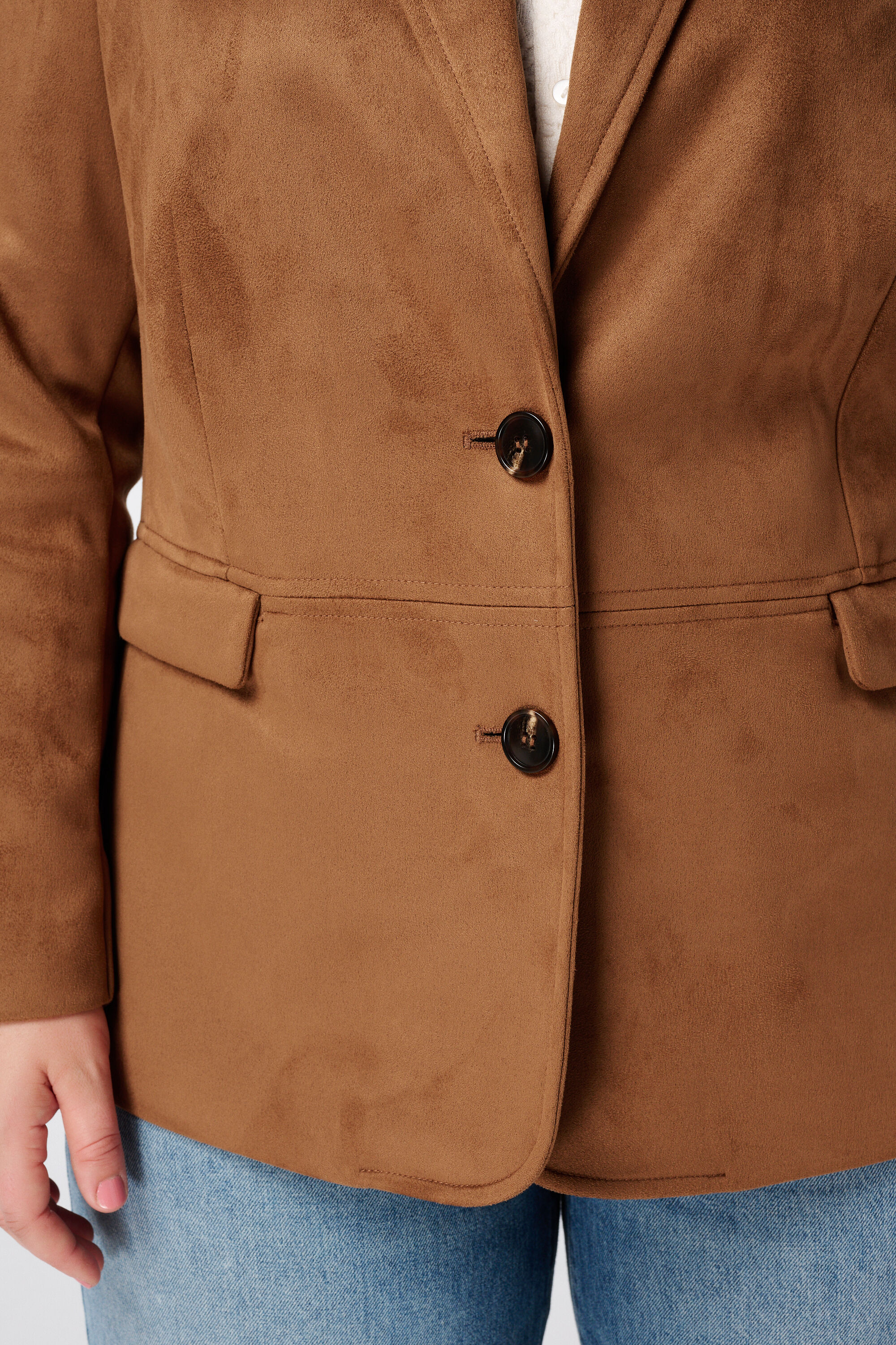 Blazer con aspecto de ante image number 6