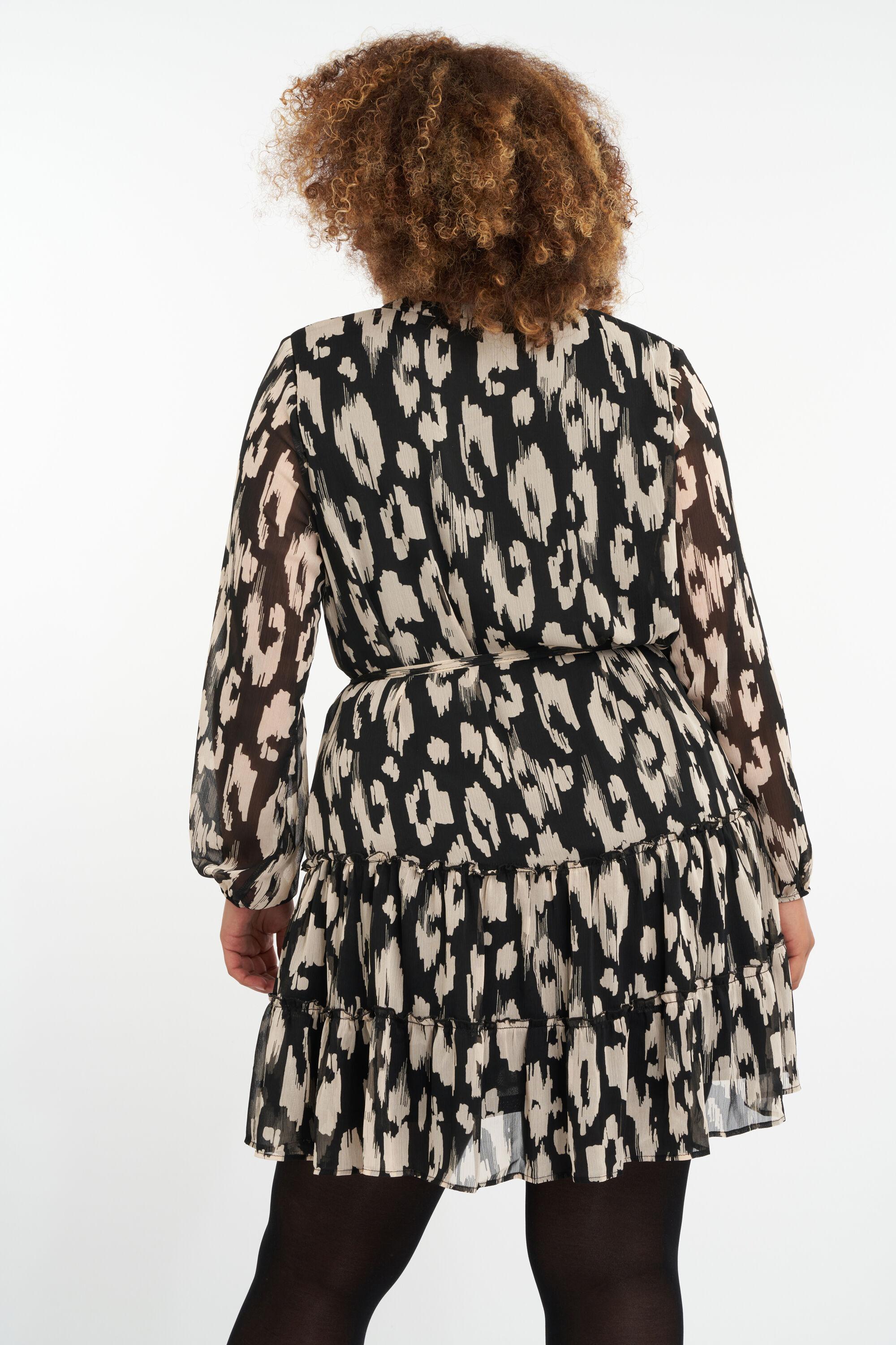 Vestido estampado con corte en A  image number 3