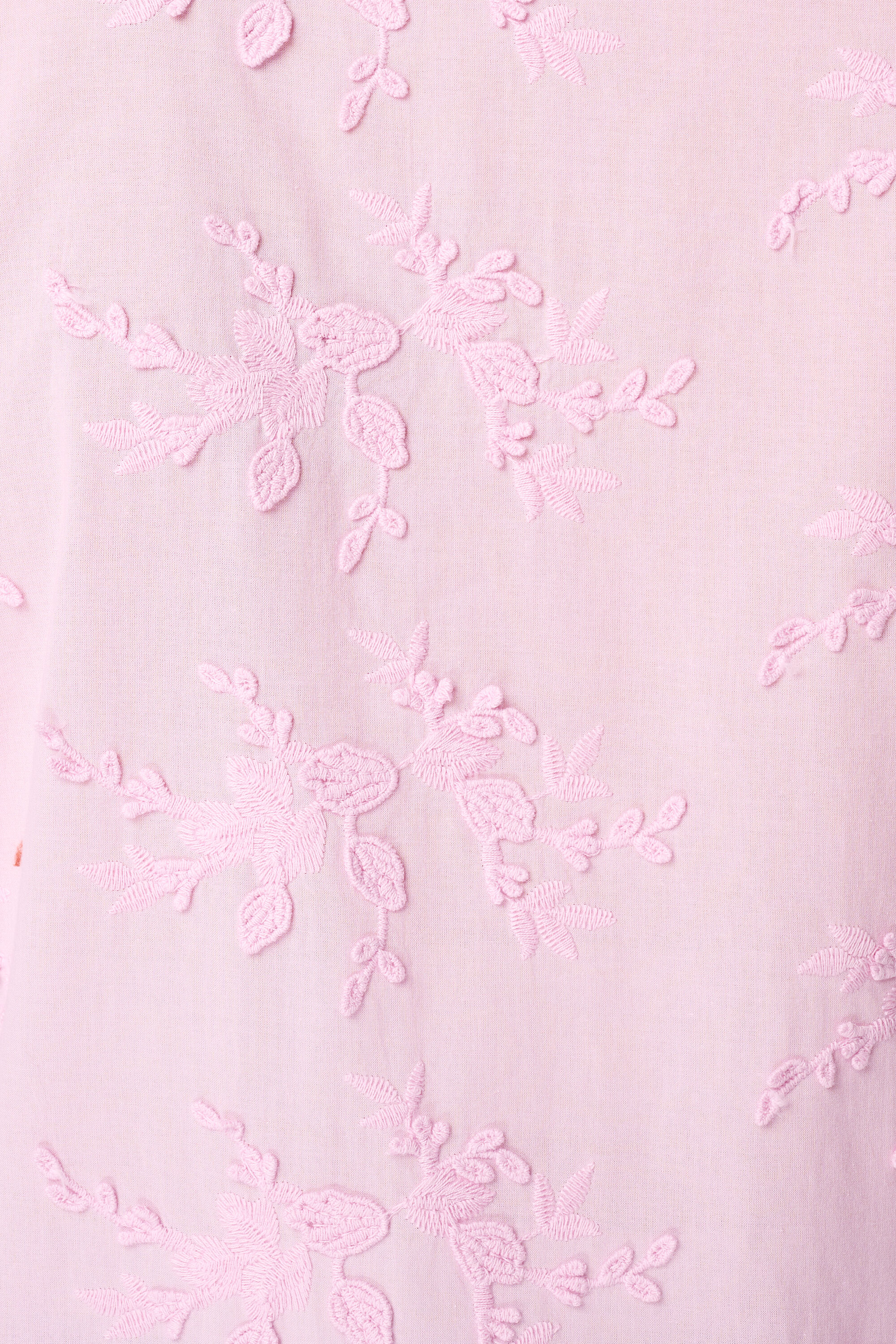 Blusa con bordados image number 6