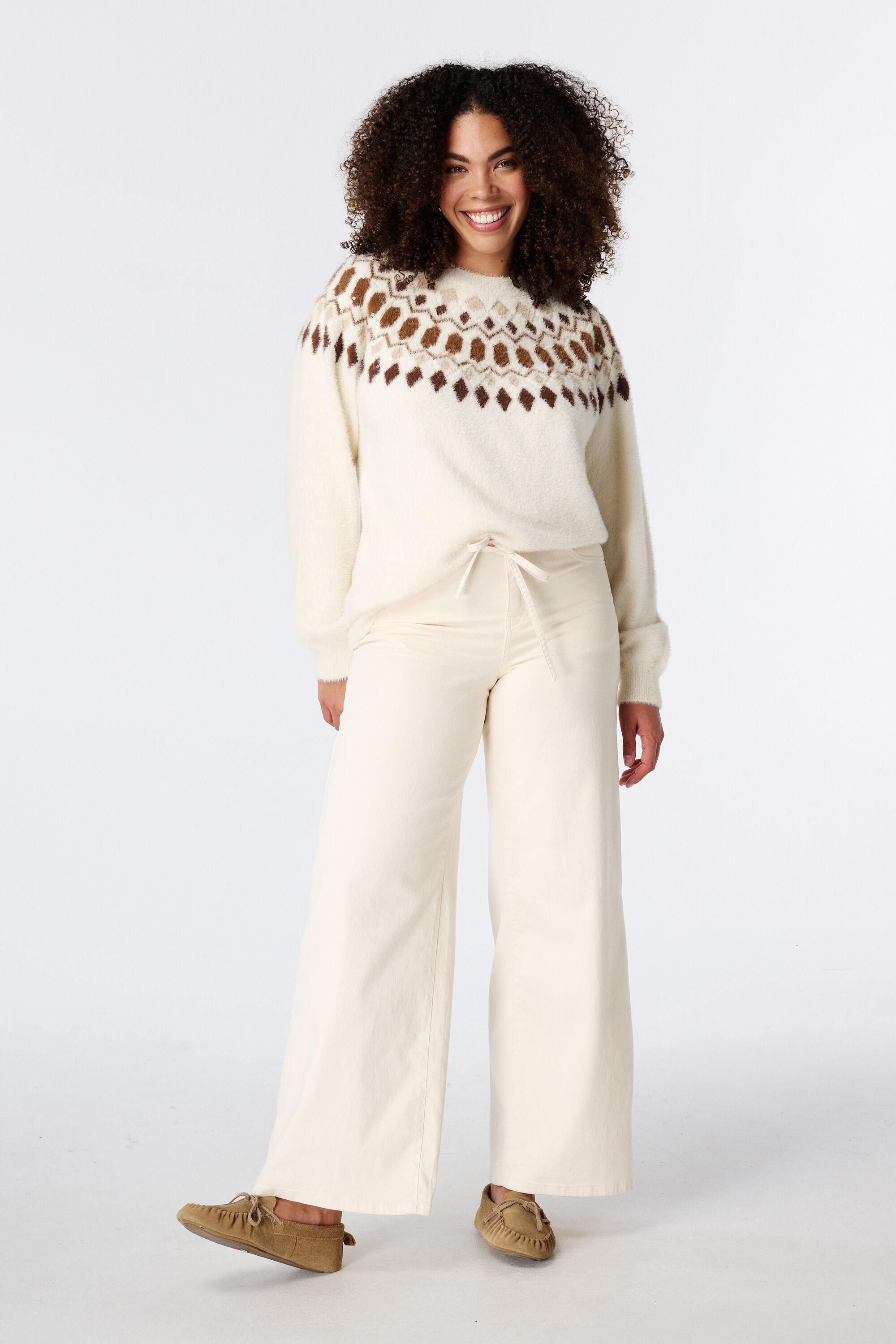 Vaquero wide leg con cord&oacute;n