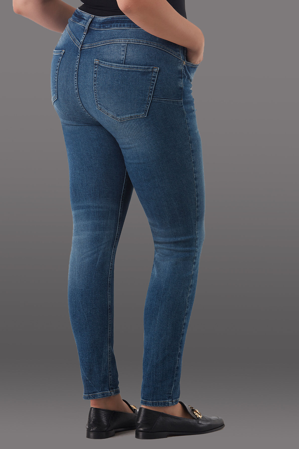 Magic Simplicity LIFTS vaqueros image number 5