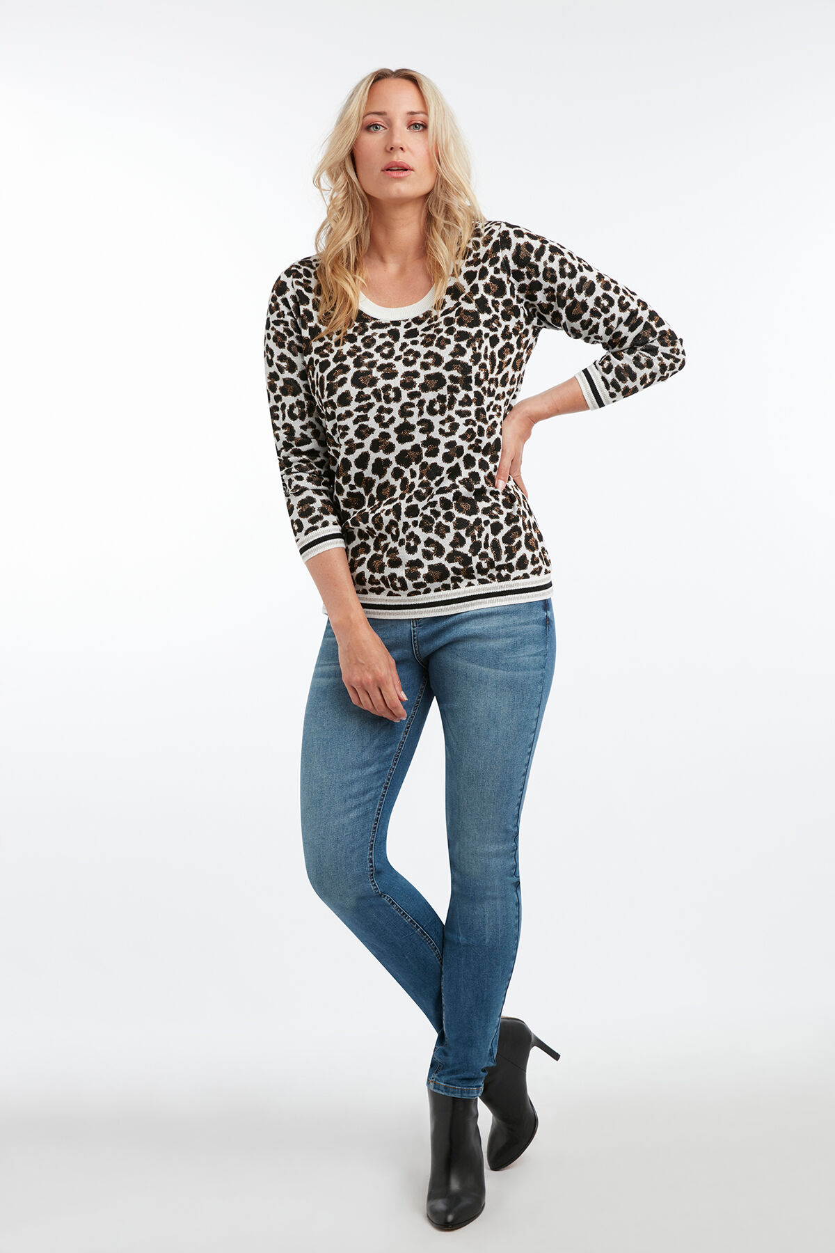 Jersey de estampado de leopardo image number 3