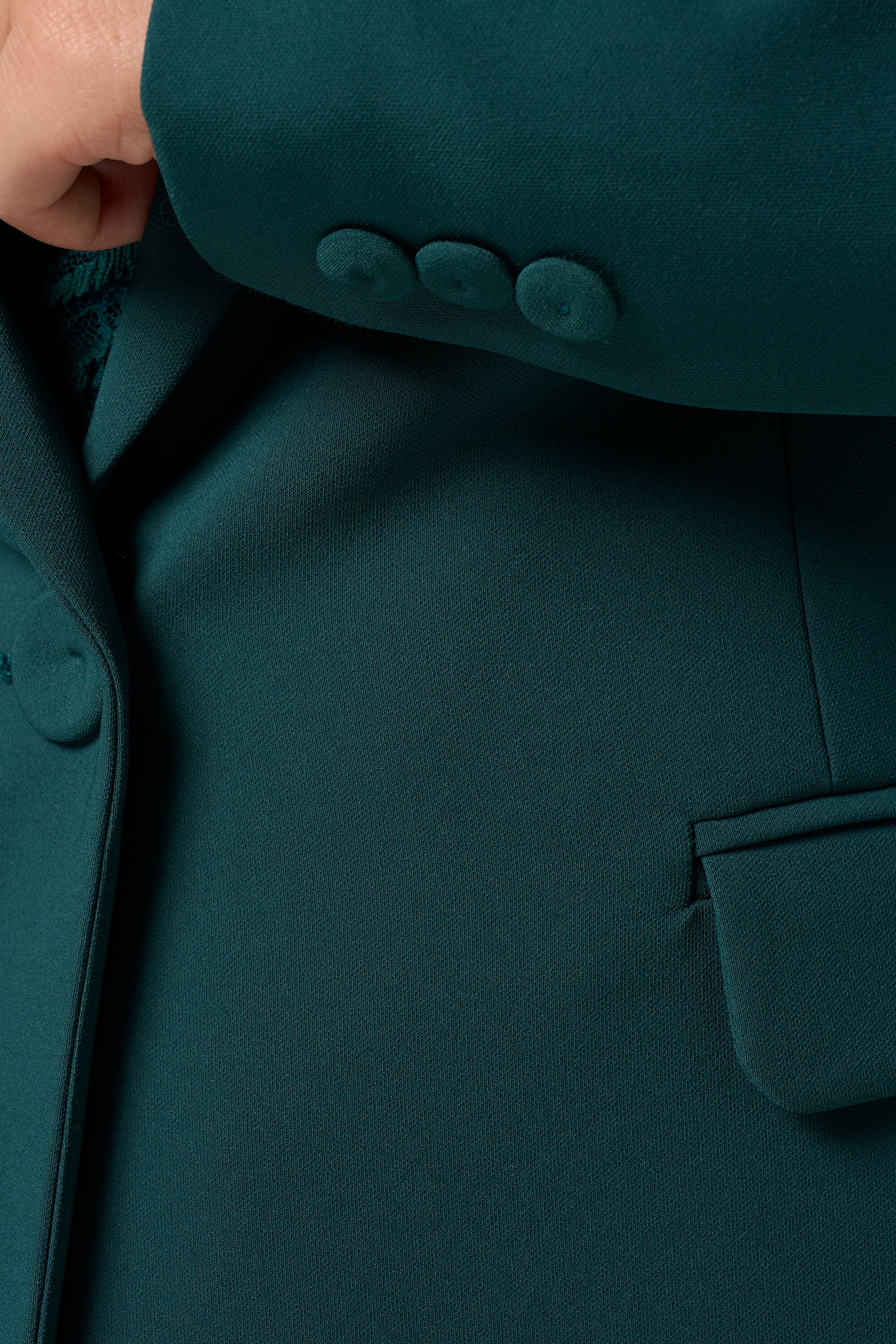 Blazer con cierre de botones image number 4