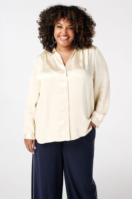 Blusa con aspecto satinado Blusa con aspecto satinado