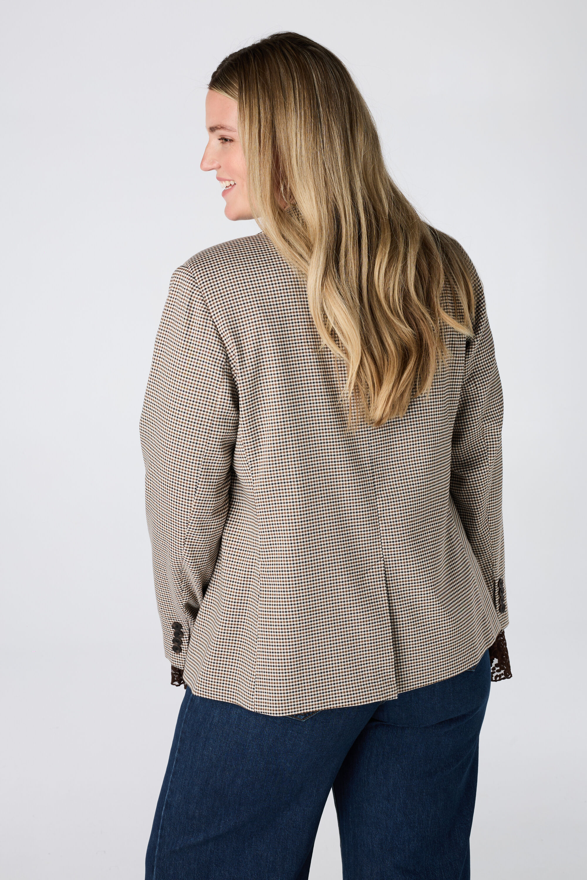 Blazer de botonadura sencilla con pata de gallo image number 3