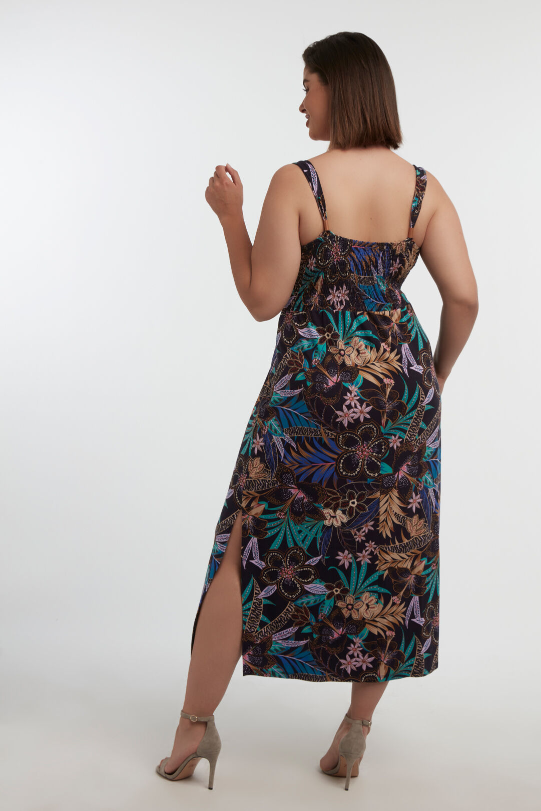 Vestido con estampado de flores image number 4