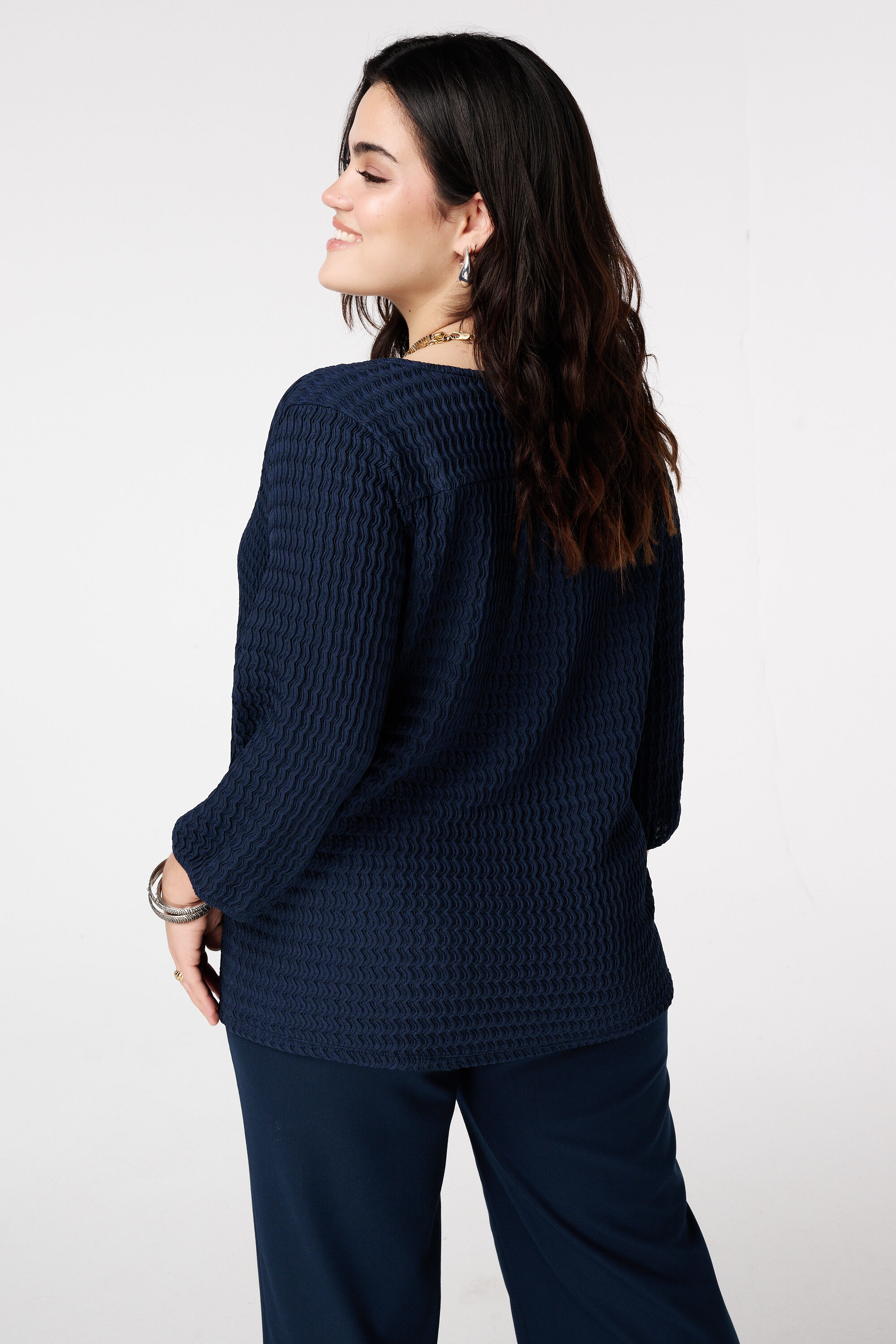 Top de punto con estructura image number 3