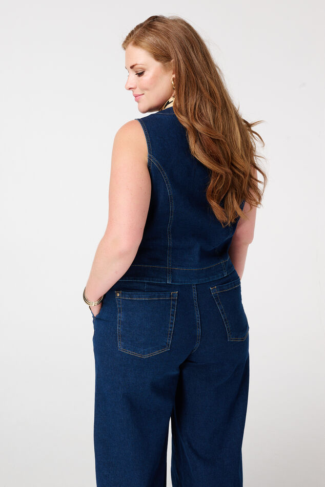 Chaleco denim con botones dorados image number 3