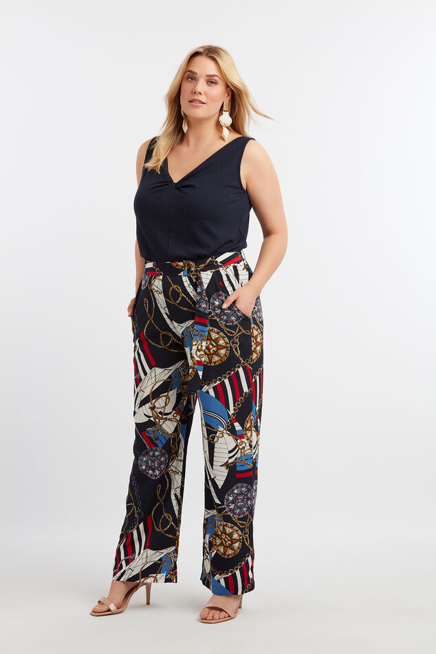 Pantalones anchos con estampado  image number 4