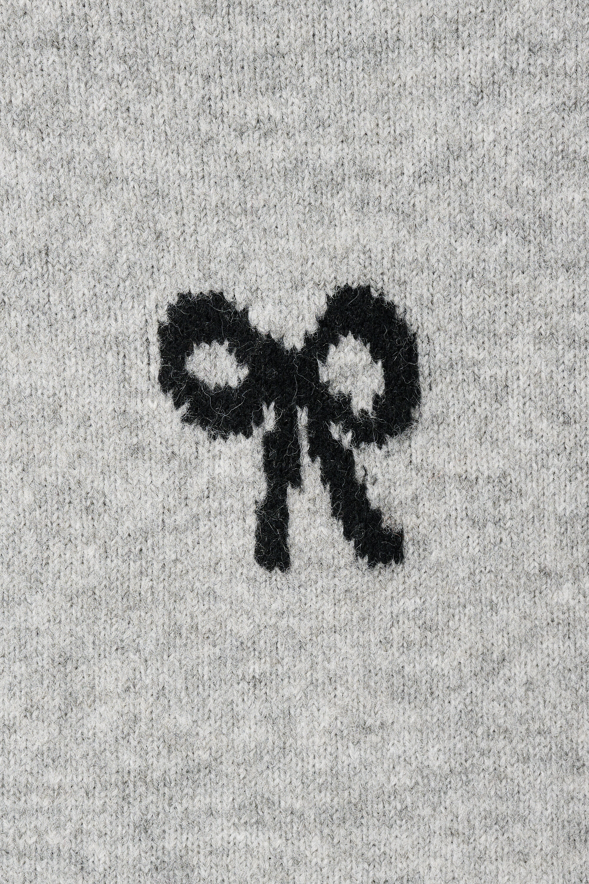 Jersey con estampado de lazos image number 6