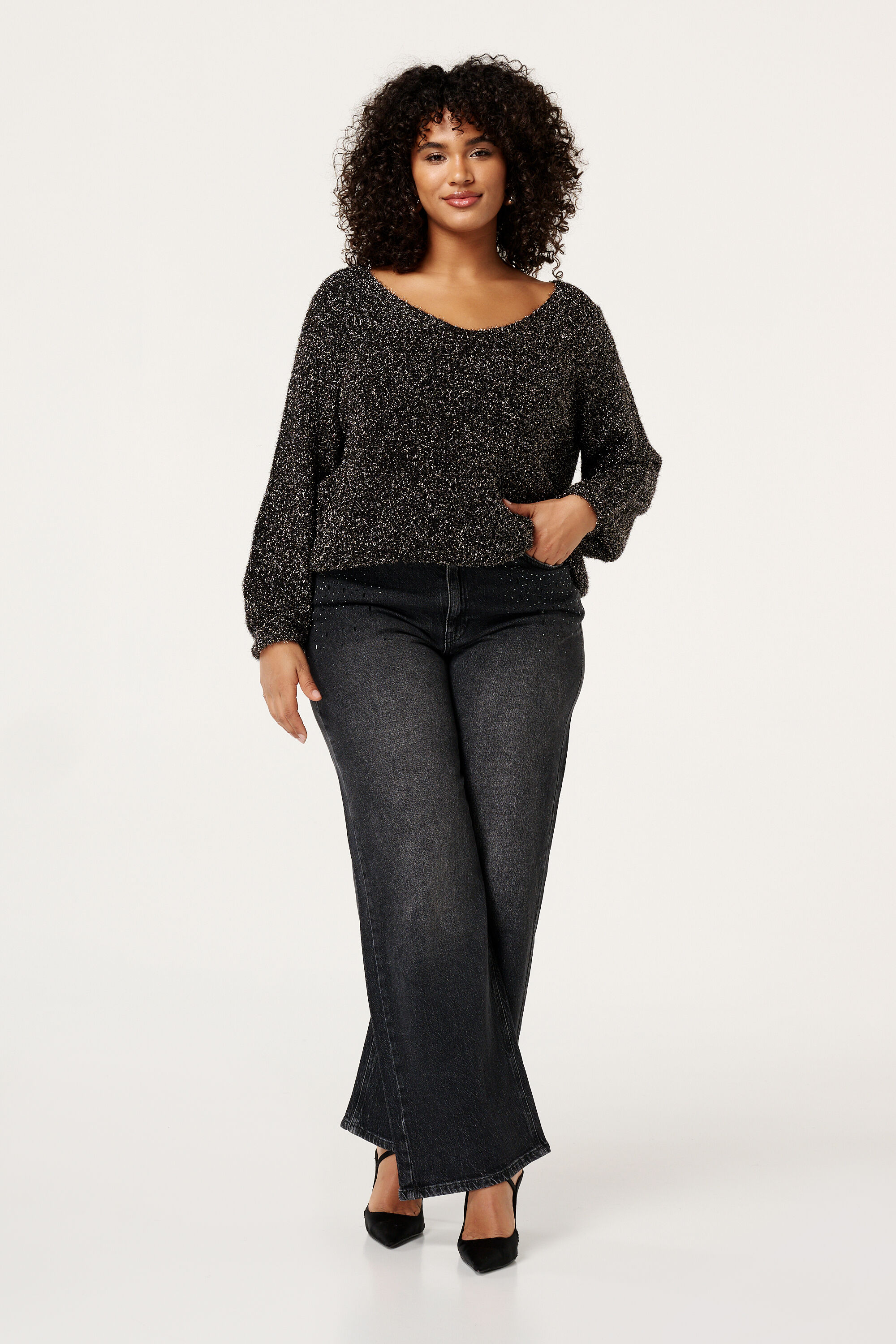 Su&eacute;ter mullidito con lurex image number 5