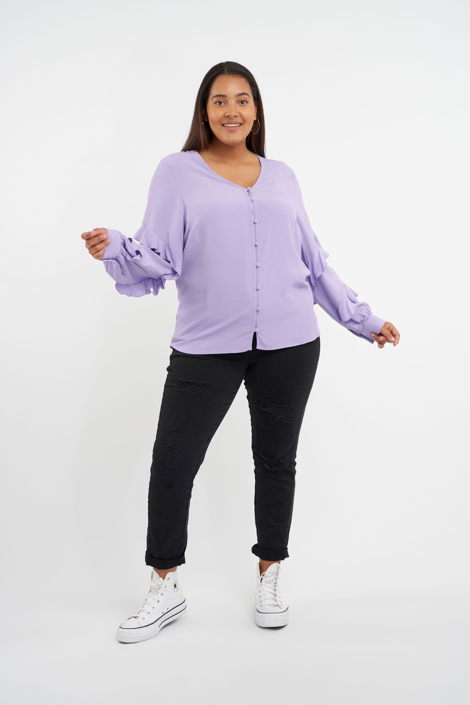 Blusa con mangas con volantes image number 4