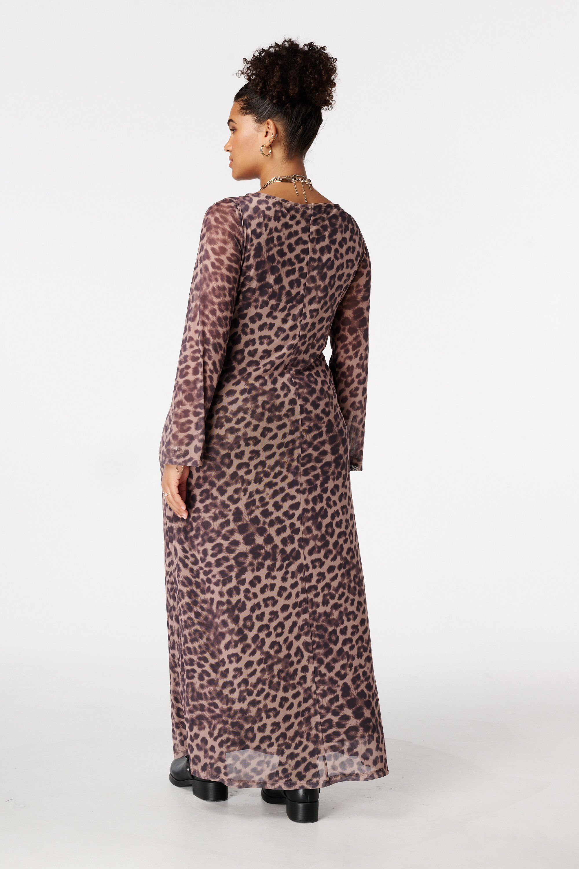 Vestido maxi de malla image number 3
