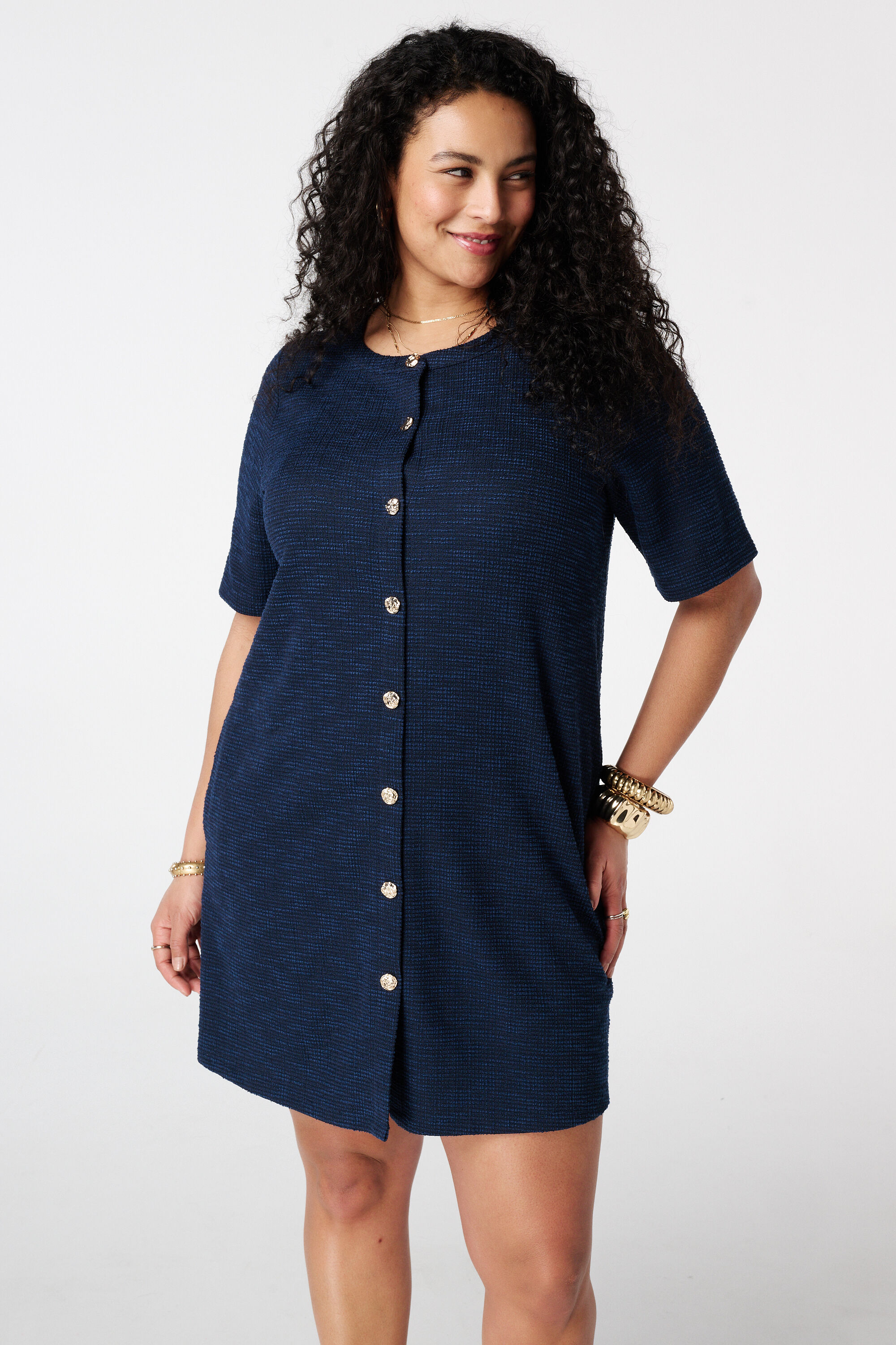 Vestido de boucl&eacute; image number 5