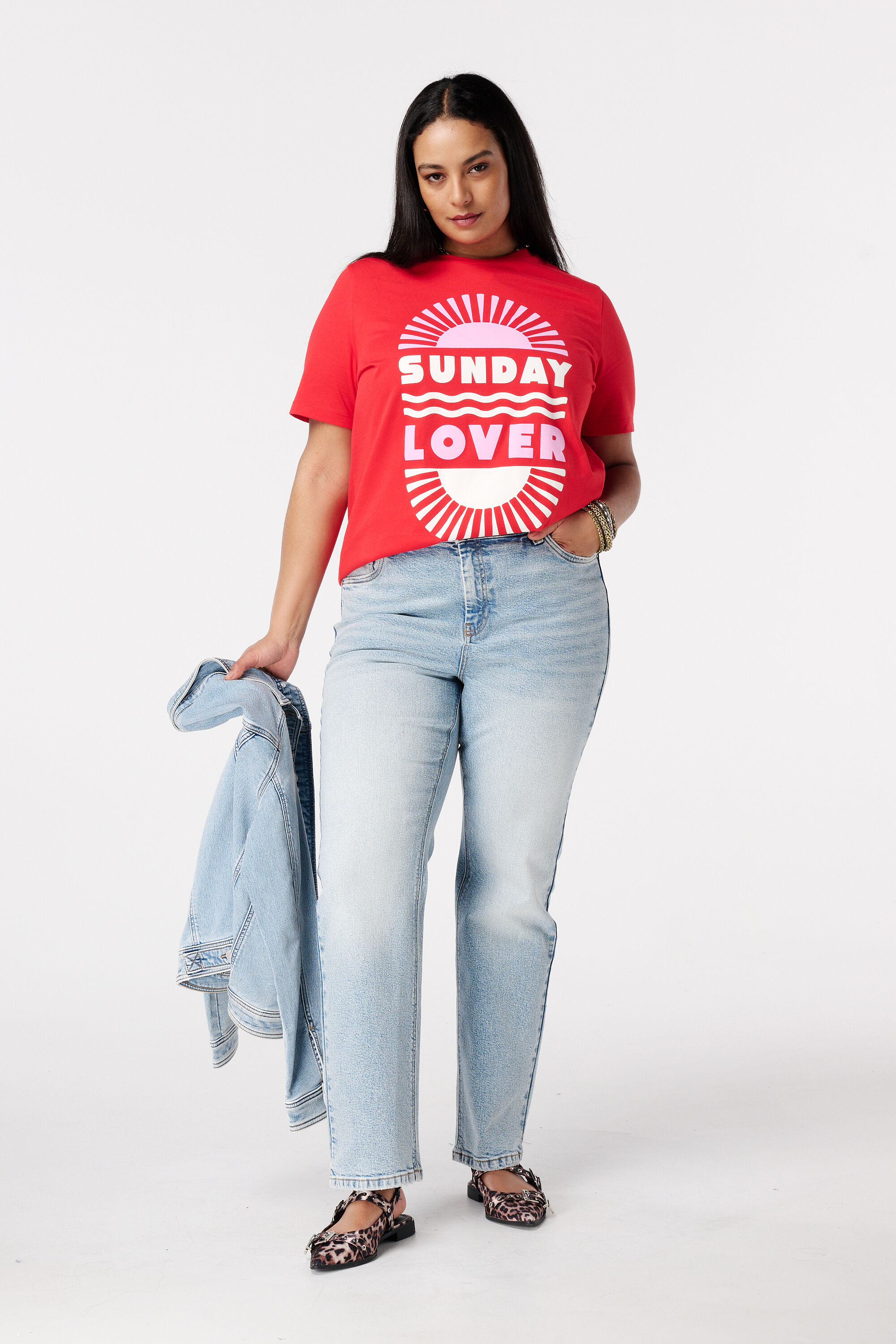 Vaquero straight leg de talle medio