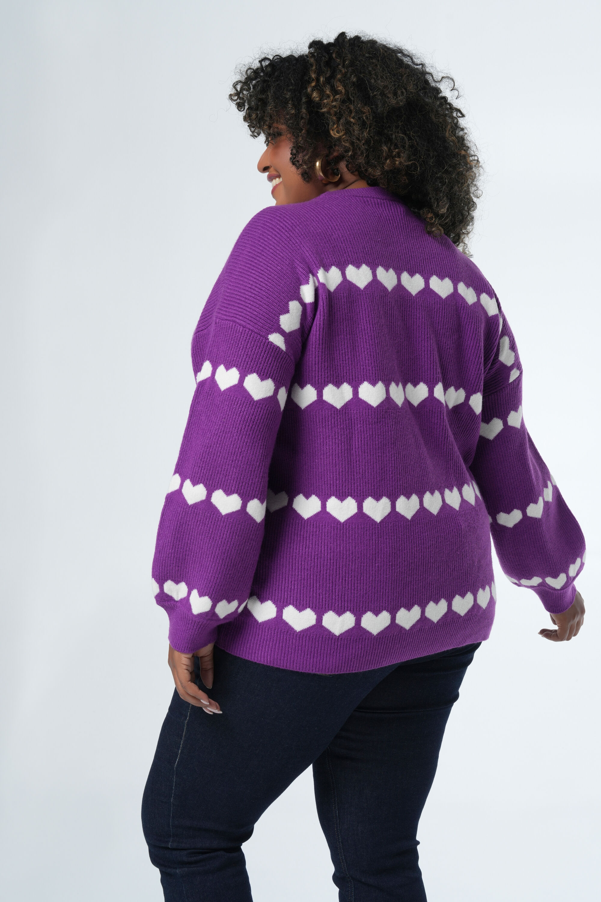 Jersey de punto decorado con corazones image number 3
