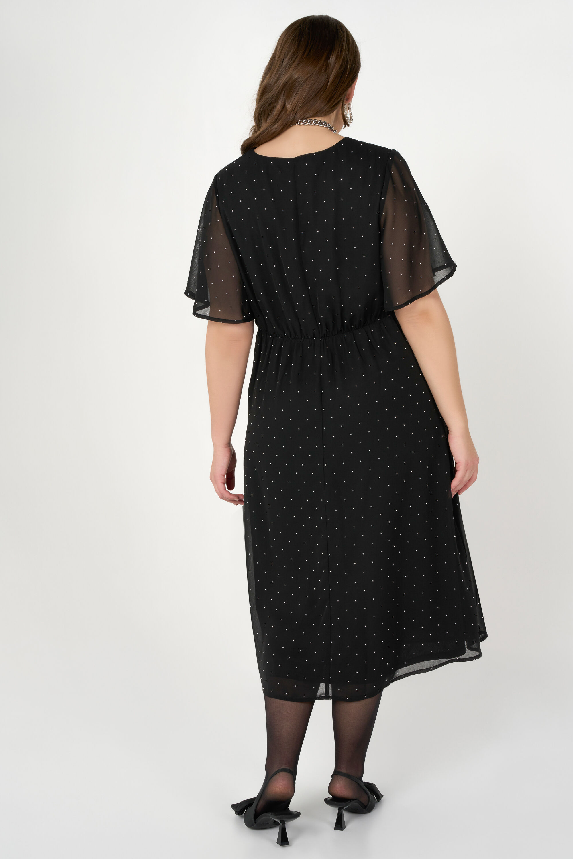 Vestido largo con toques plateados image number 3