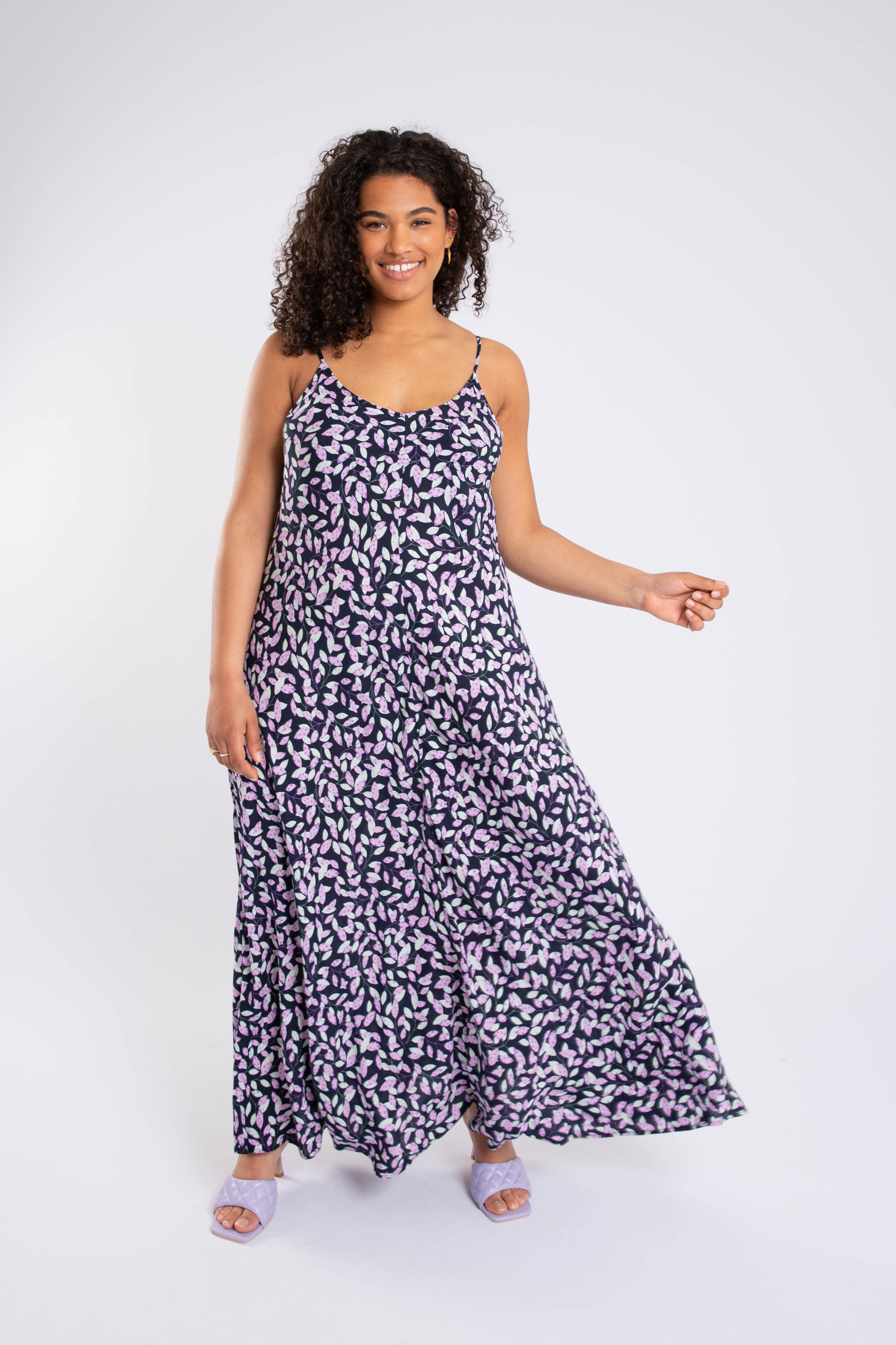 Vestido con estampado image number 5