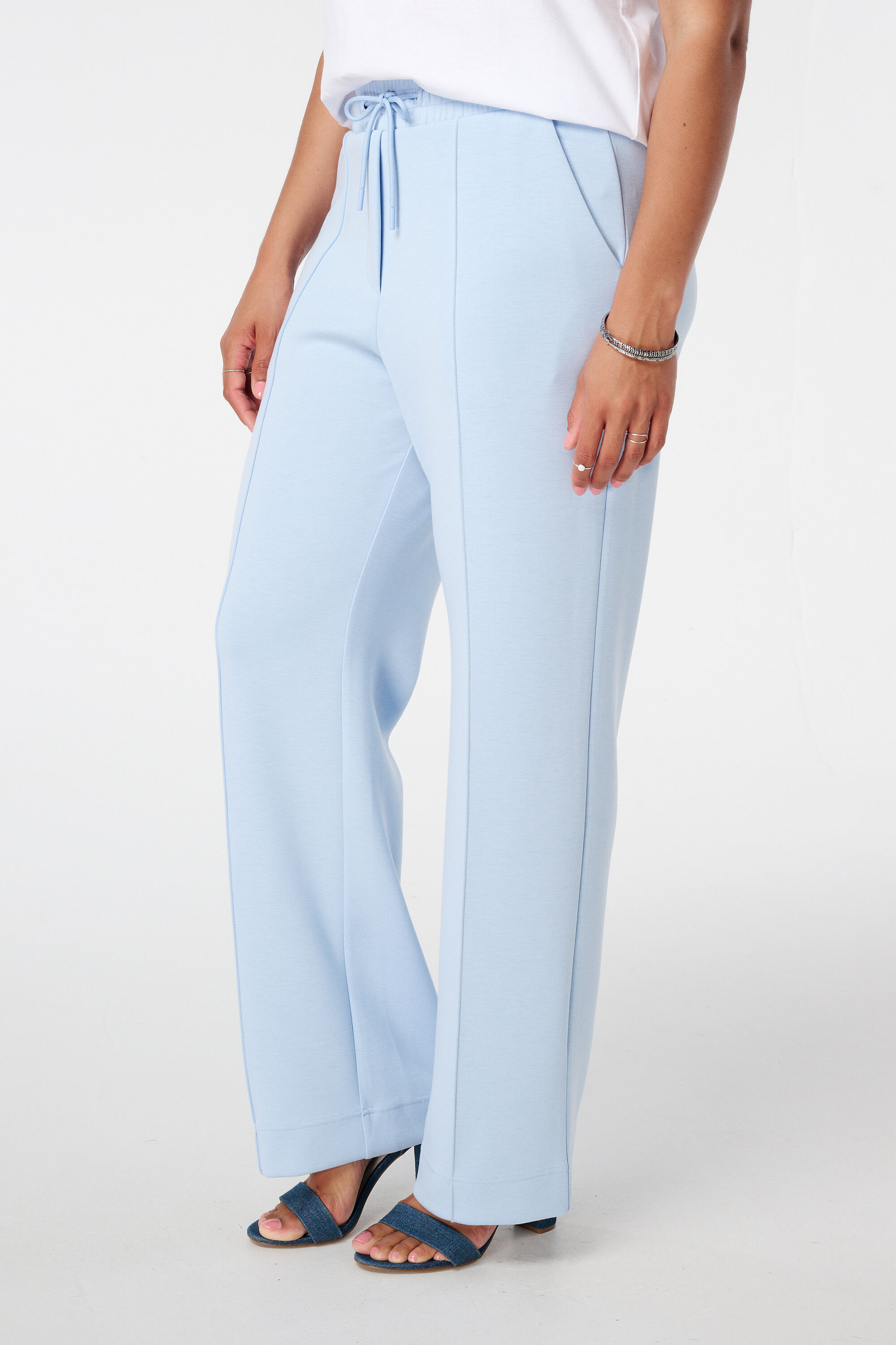 Pantalones con pinzas image number 5