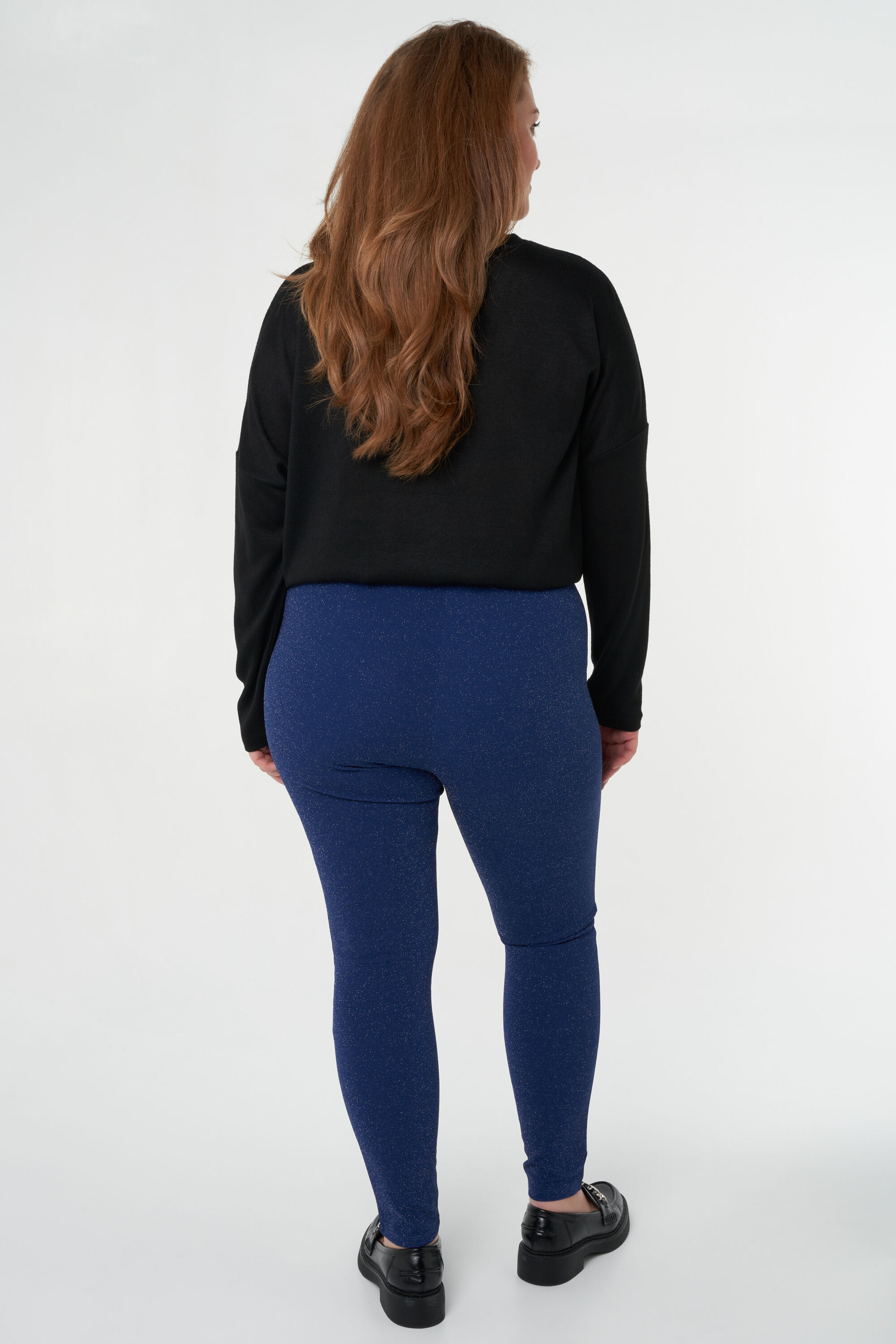 Treggings brillantes con botones image number 3