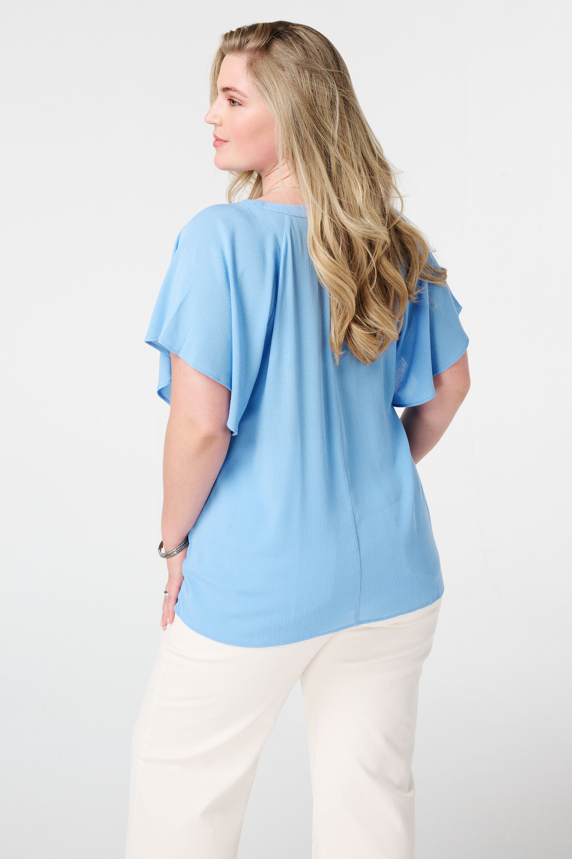 Top con cord&oacute;n como detalle image number 3