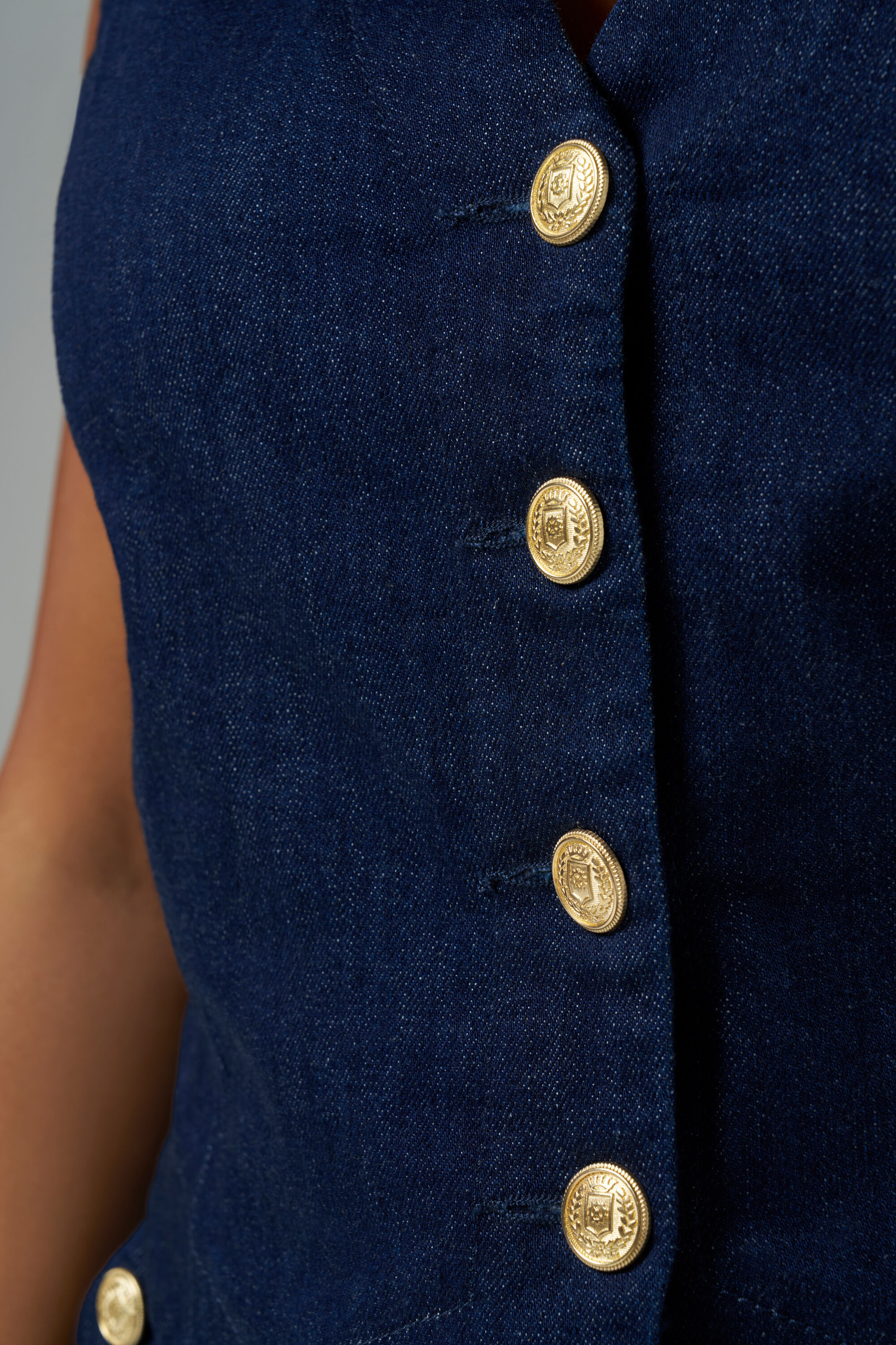 Chaleco denim image number 3