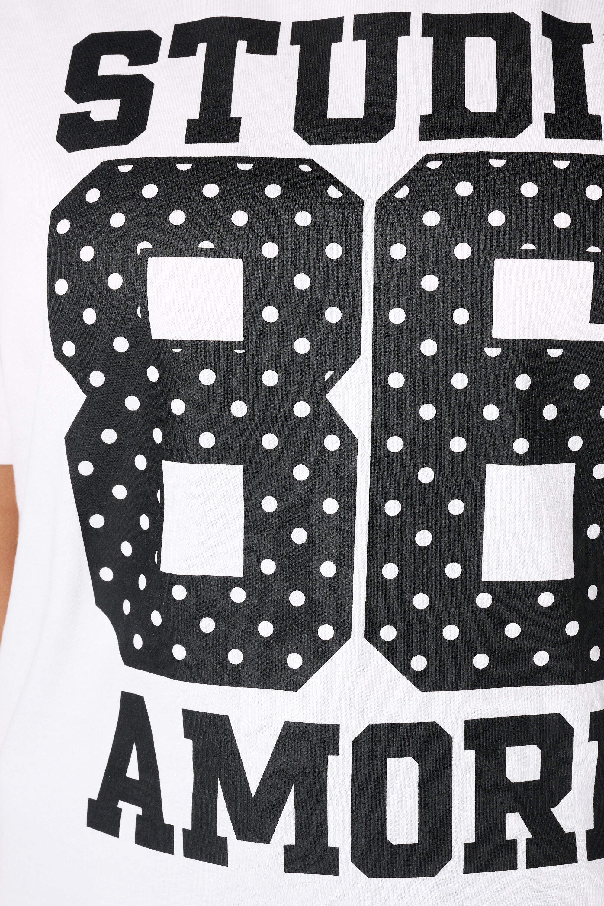 Camiseta informal con estampado image number 6