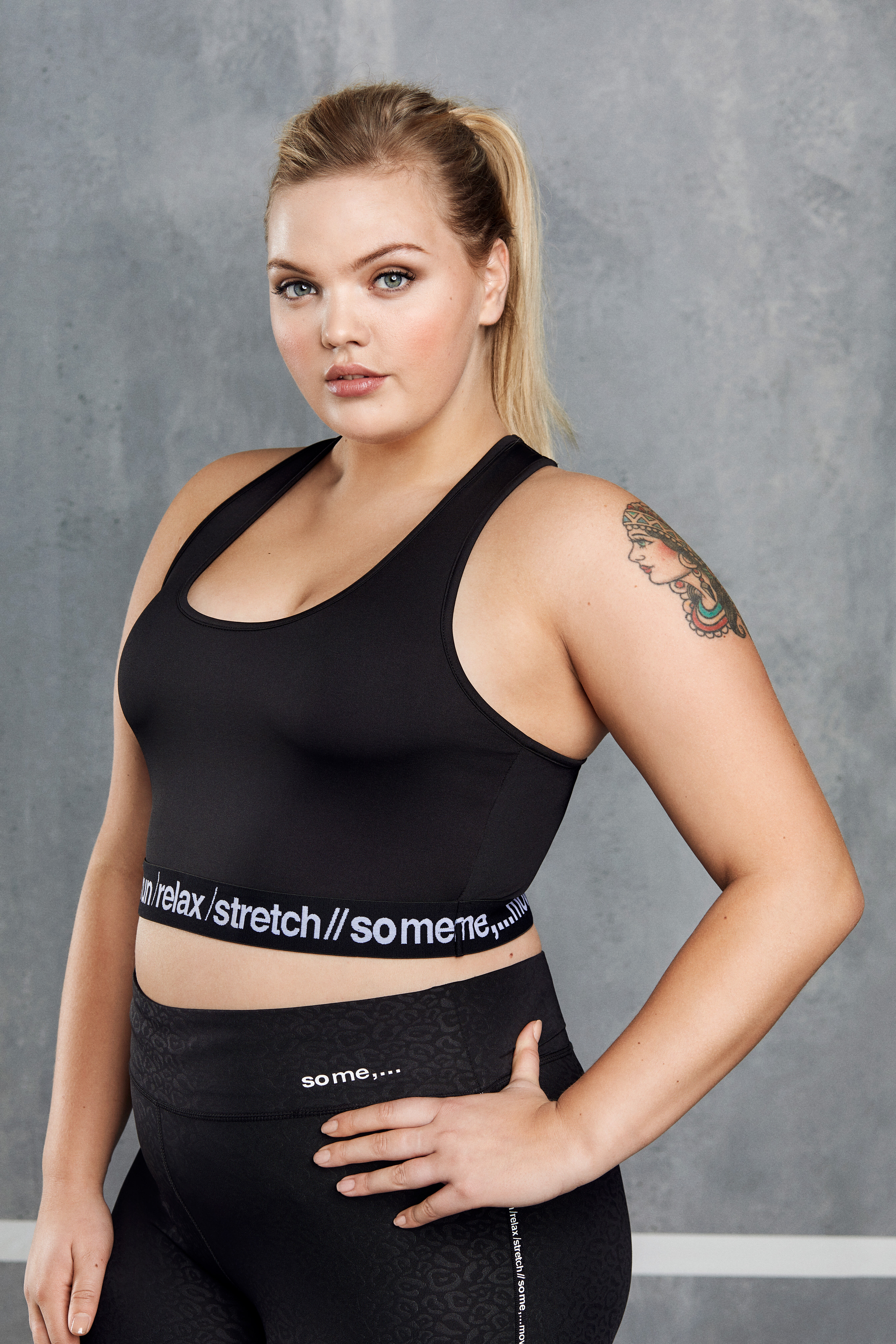 Leggings deportivos con estampado de leopardo  image number 4