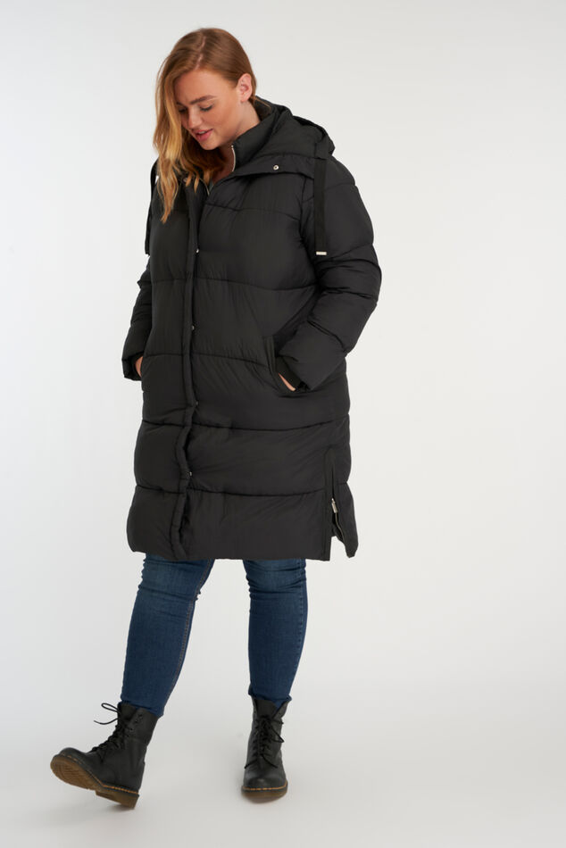 Abrigo largo acolchado con capucha  image number 5