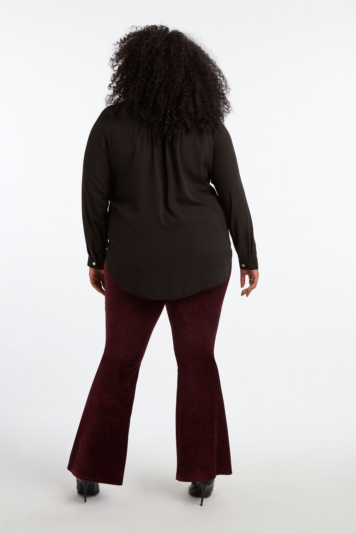 Leggings acampanados image number 3