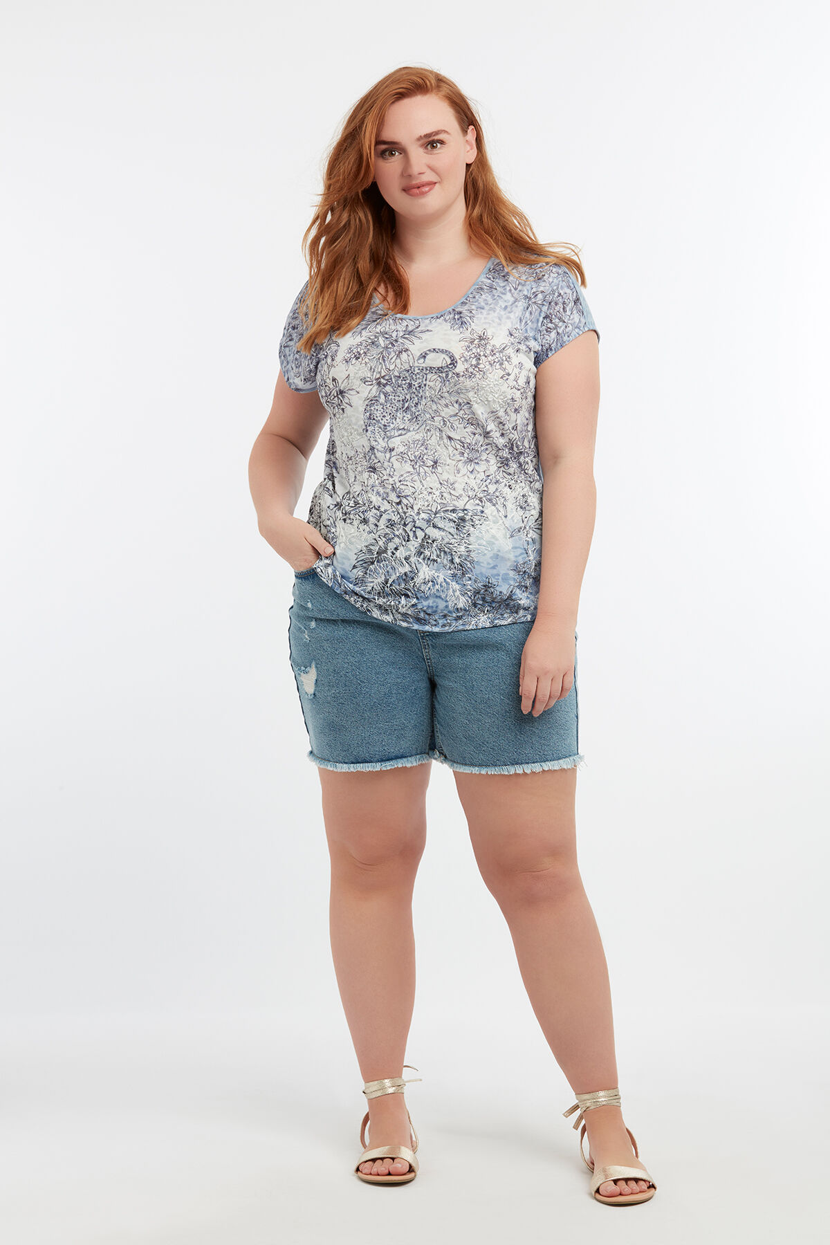 Camiseta con estampado de panel image number 3