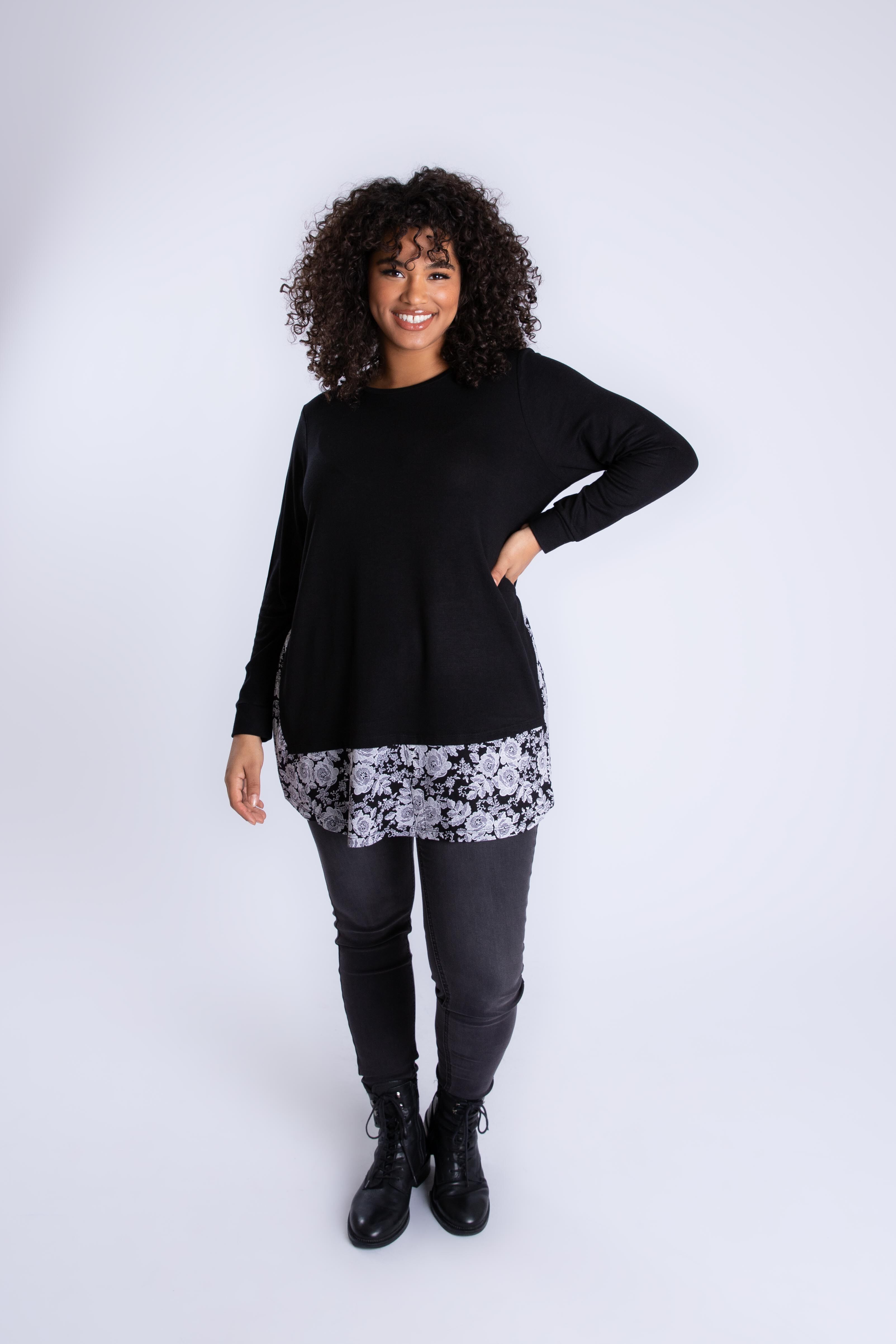 Top con estampado image number 5