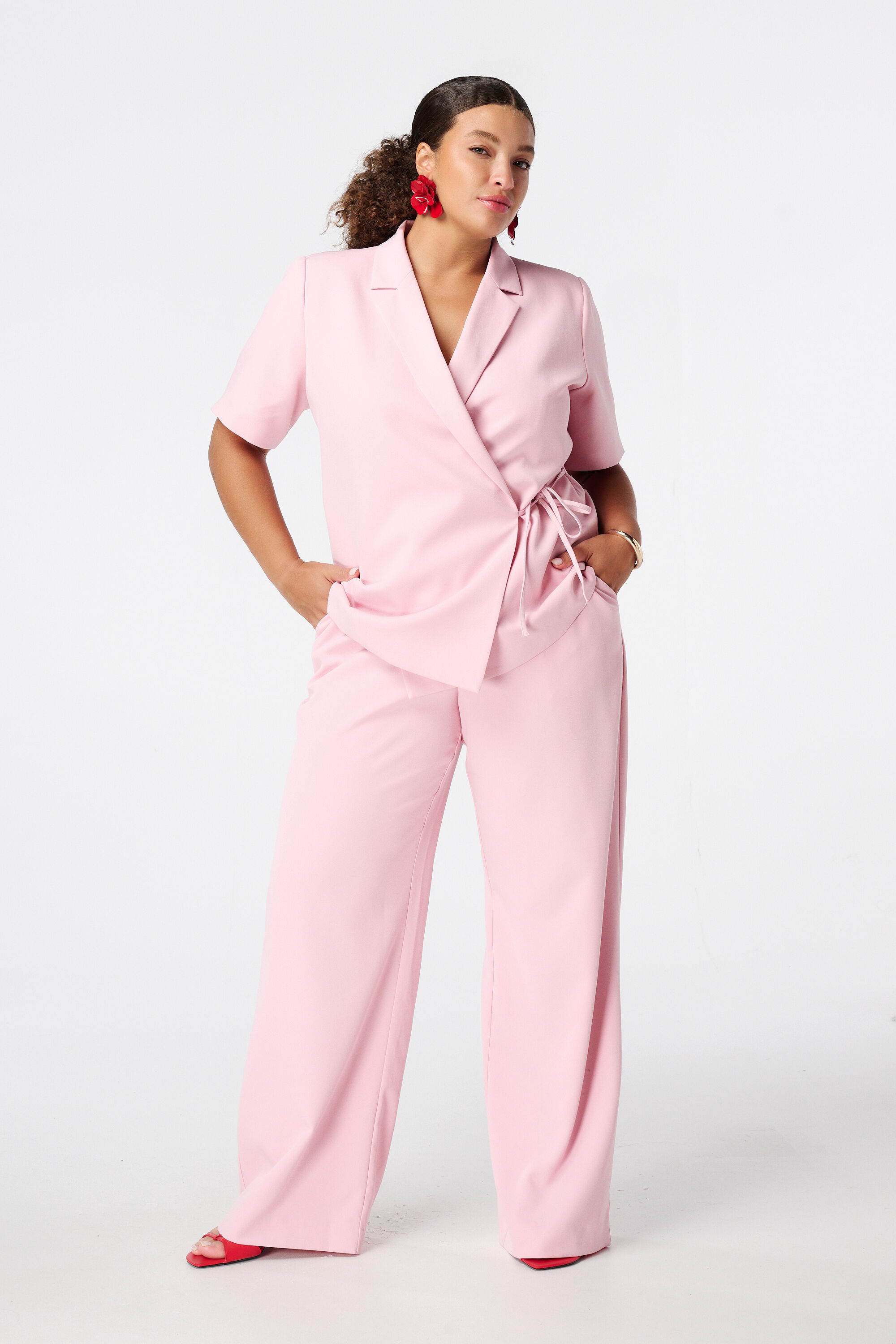 Blazer de solapa y manga corta image number 5