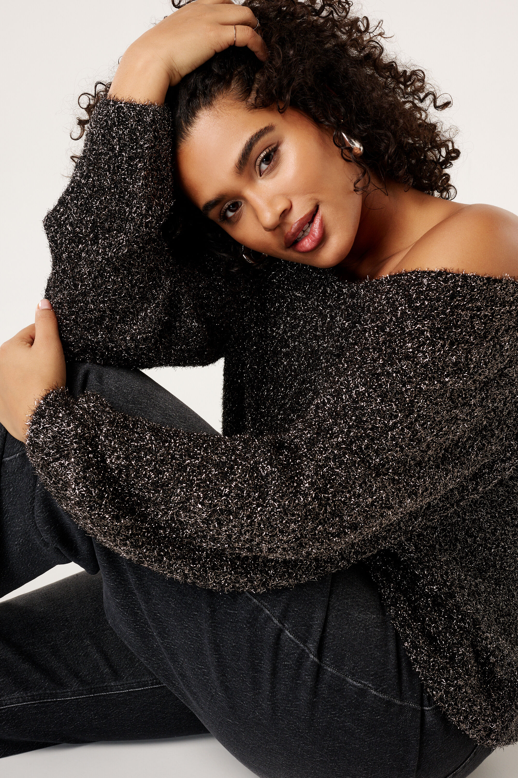 Su&eacute;ter mullidito con lurex image number 6