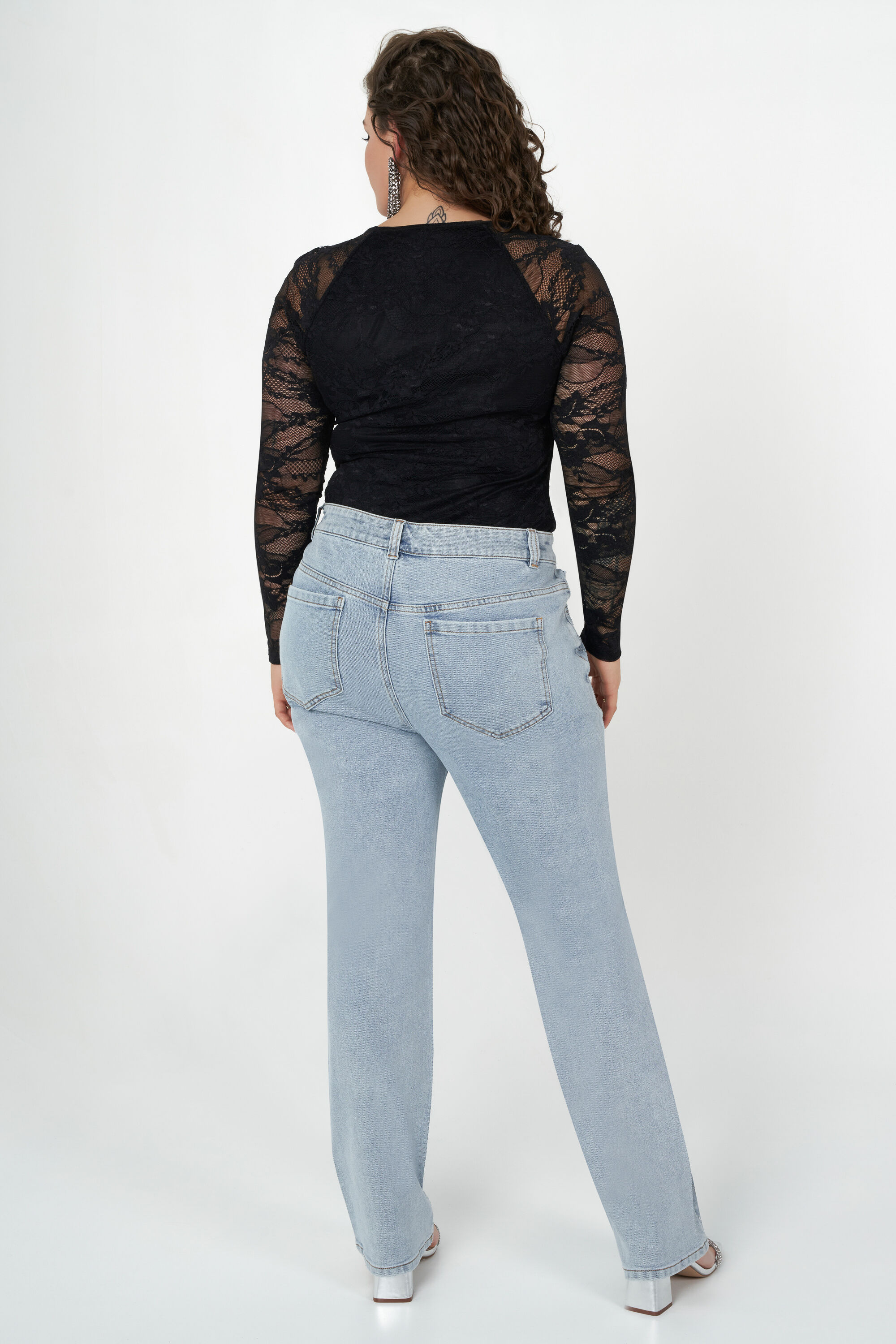 Vaqueros con peque&ntilde;os rombos image number 3