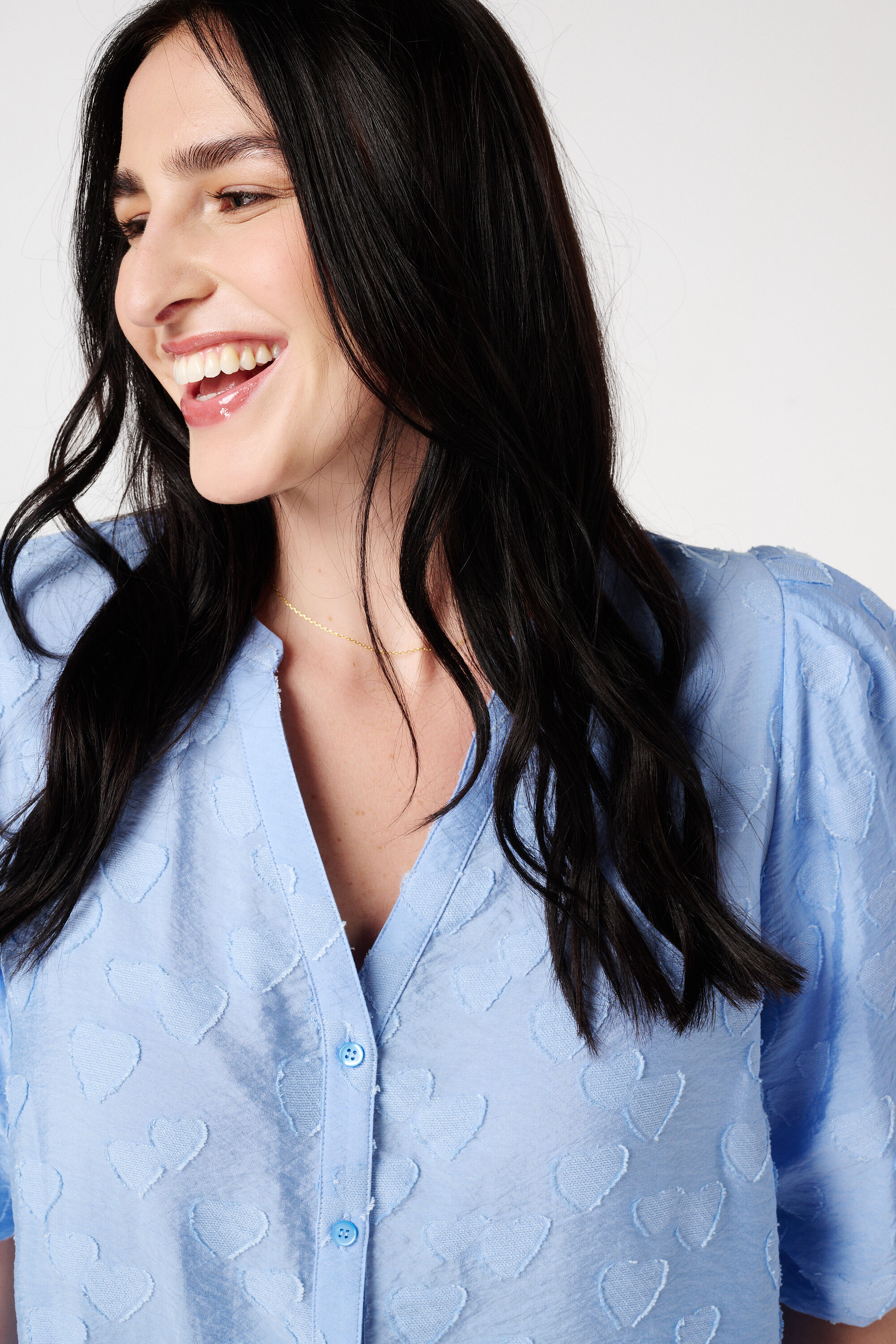  Blusa con estampado de corazones  image number 4