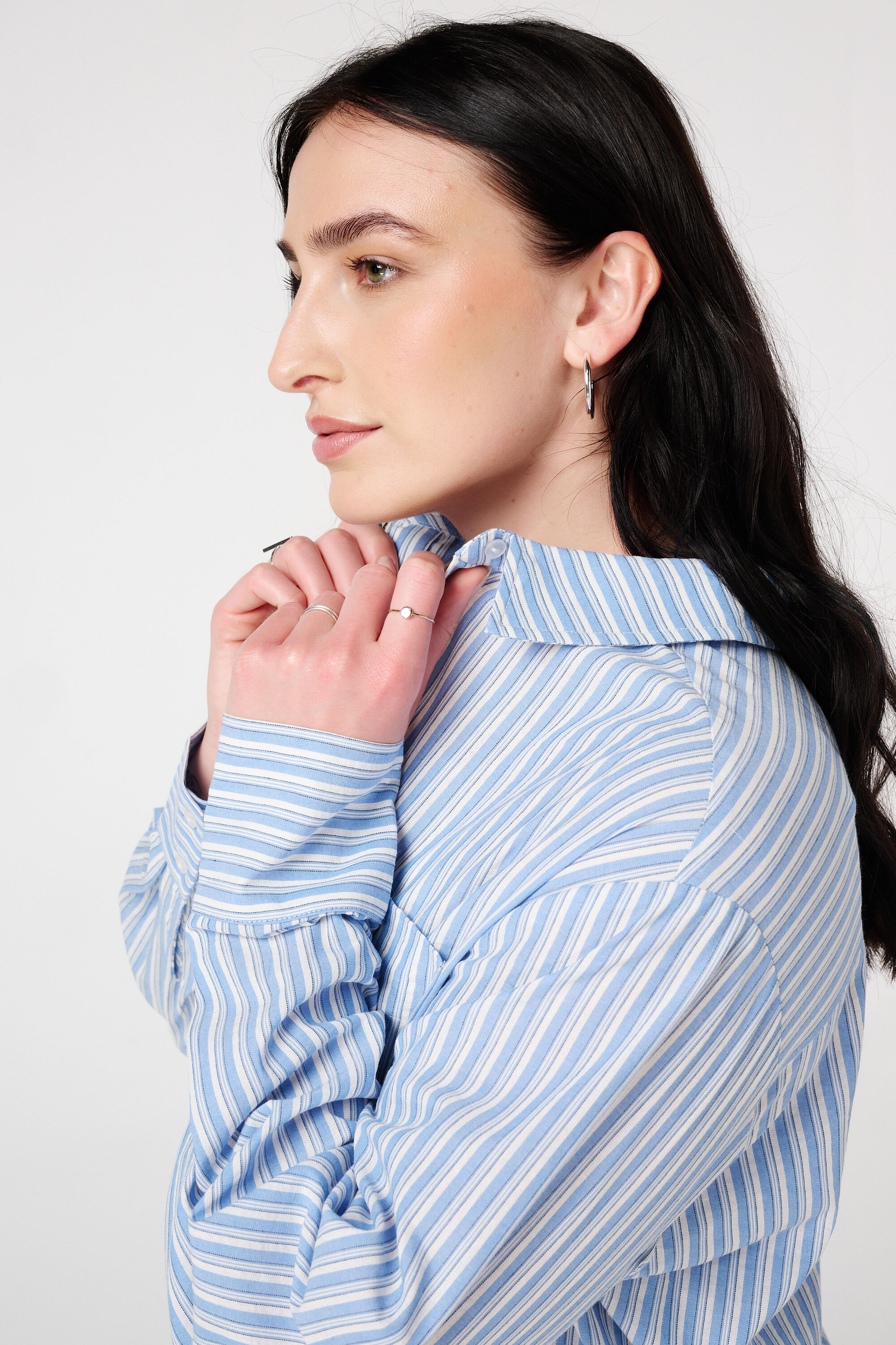 Blusa de algod&oacute;n a rayas image number 4