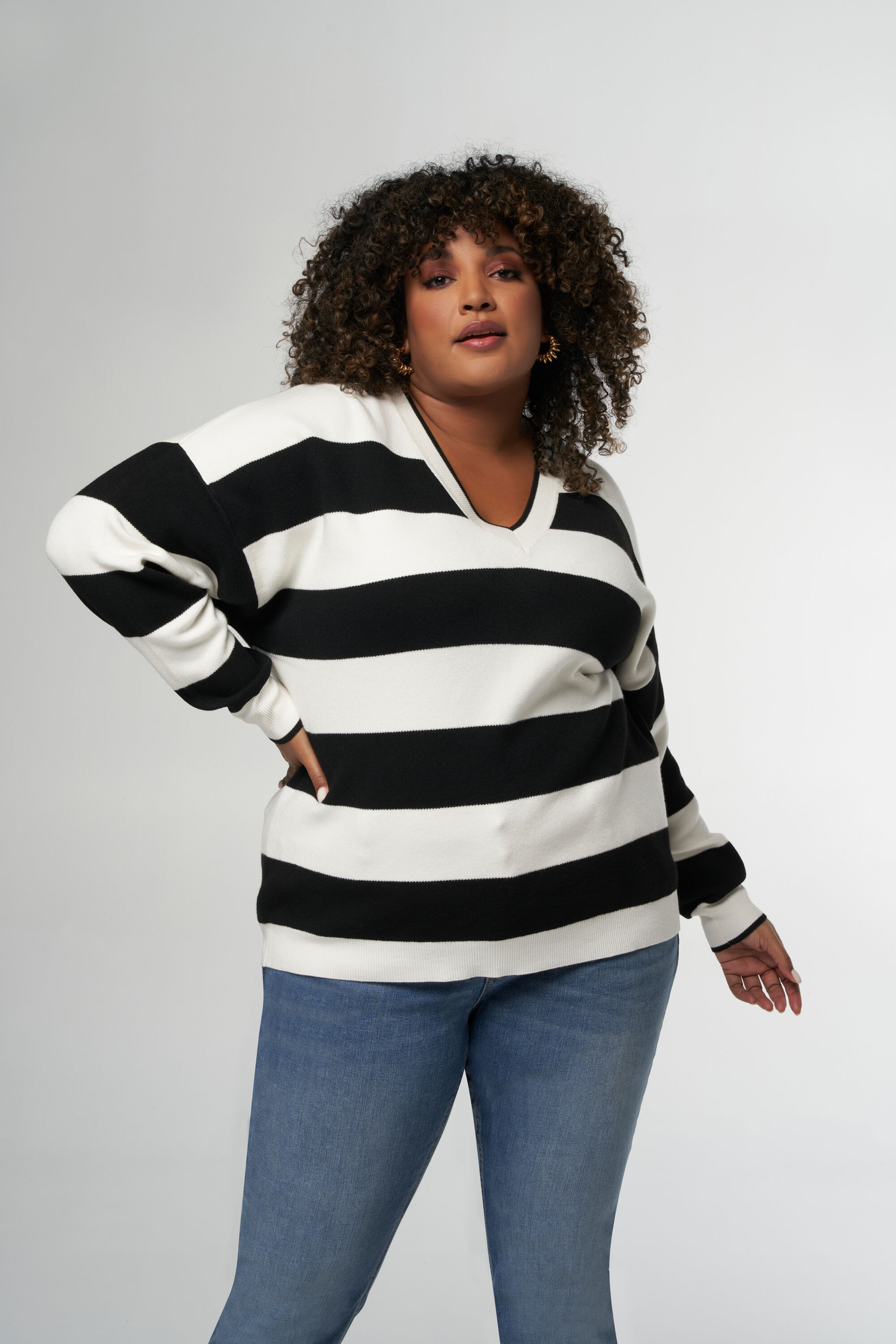 Su&eacute;ter de punto fino con rayas image number 0