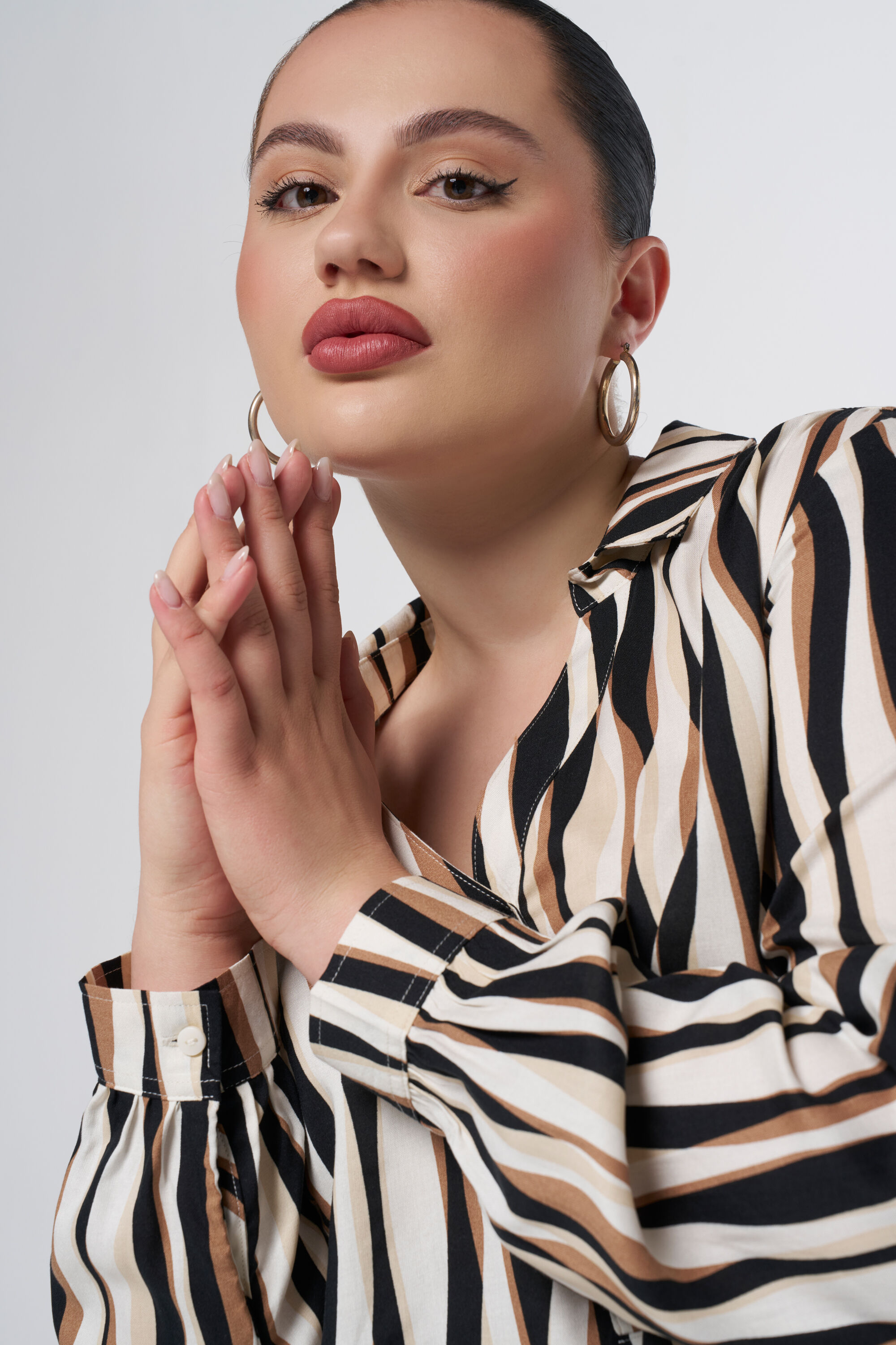 Blusa con estampado  image number 4