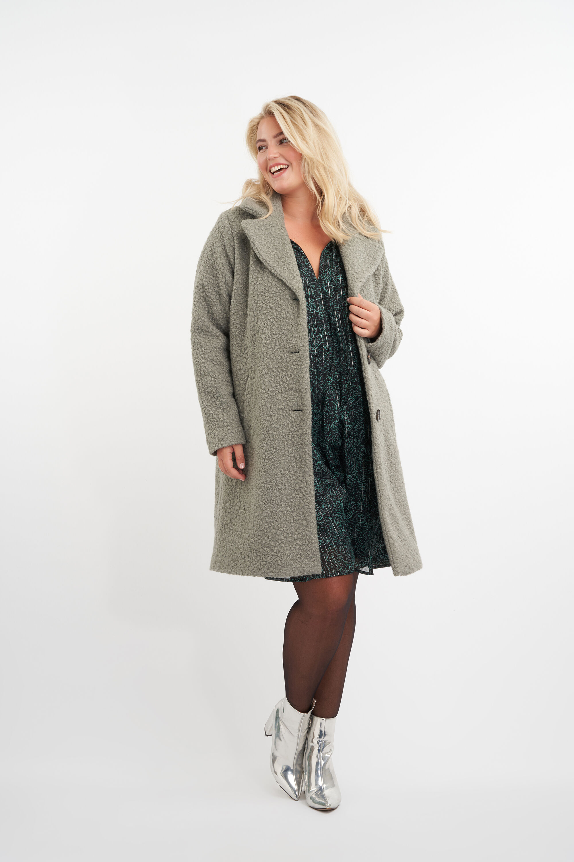 Abrigo  image number 7