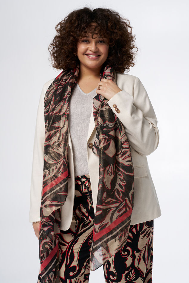Bufanda con estampado  image number 4