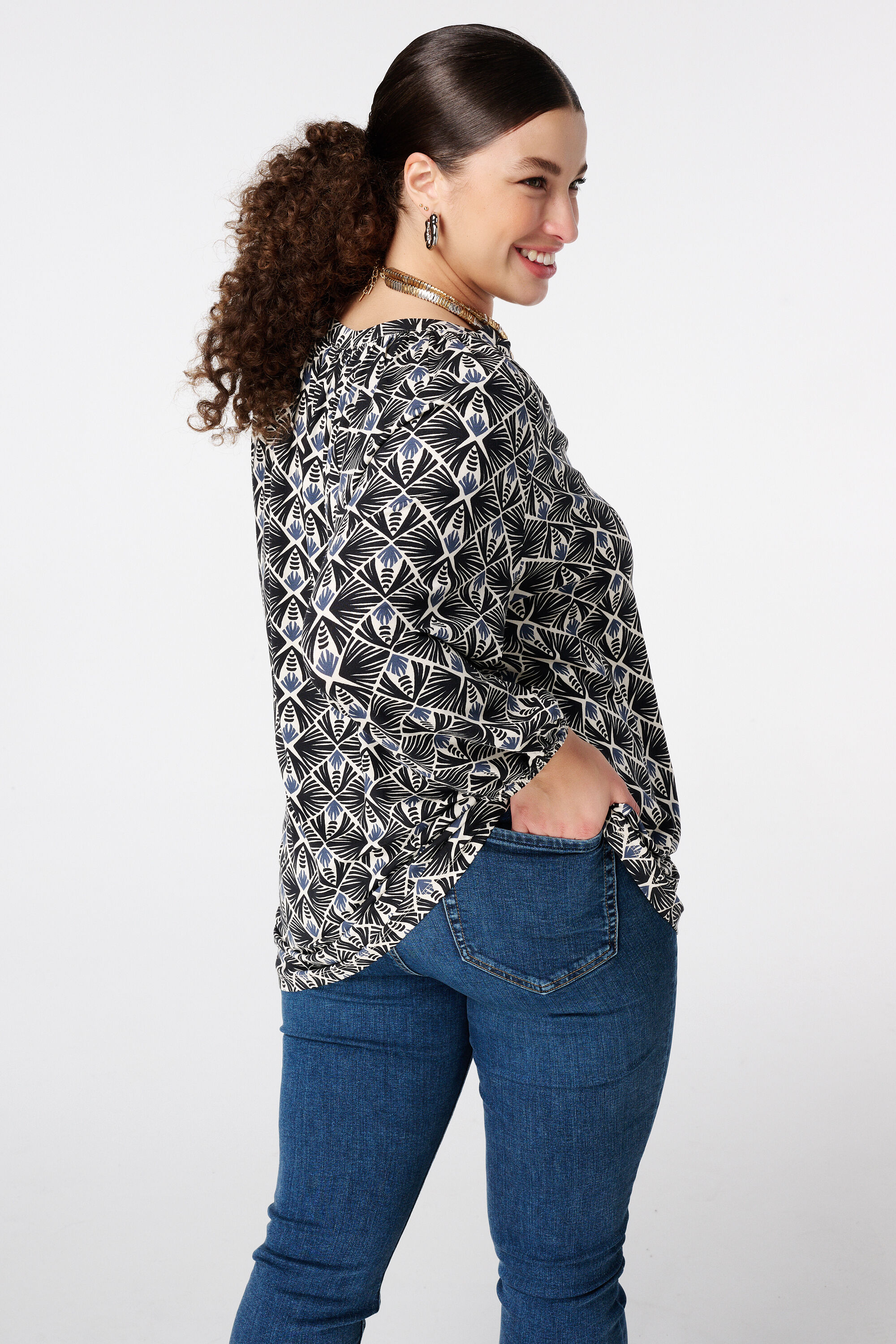 Top con estampado image number 3