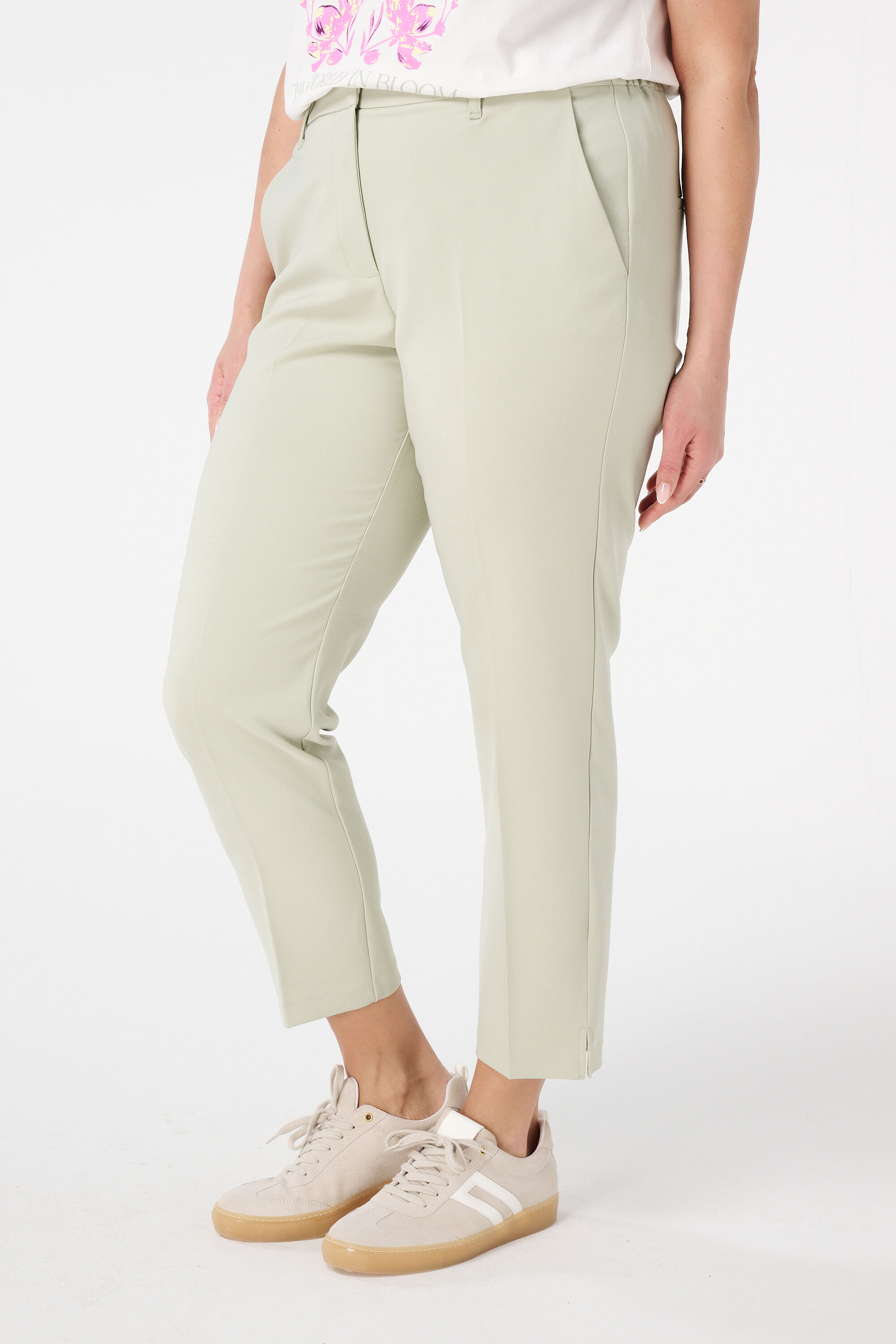 Pantalones de pernera recta image number 5