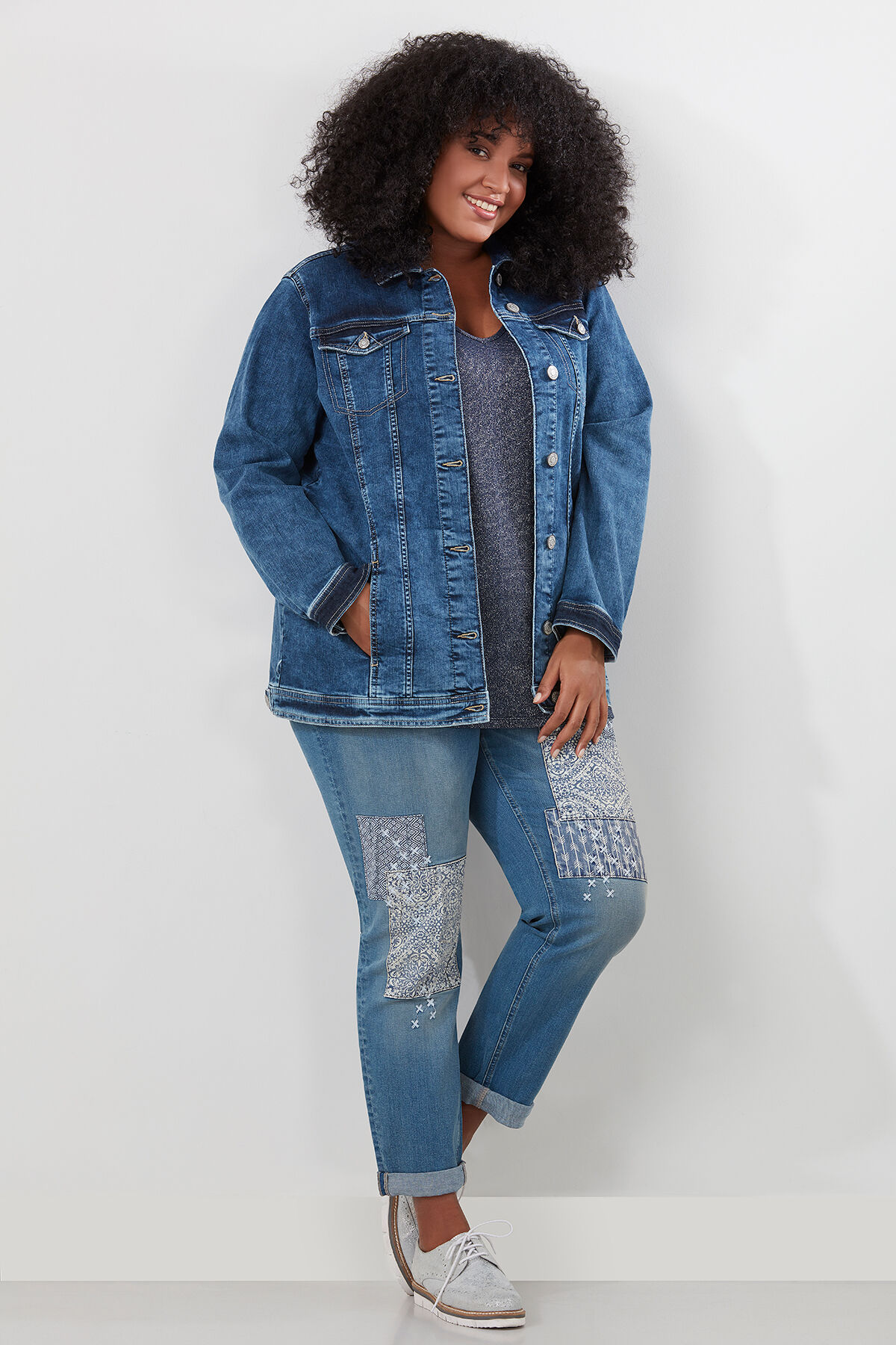 Chaqueta vaquera larga holgada image number 4