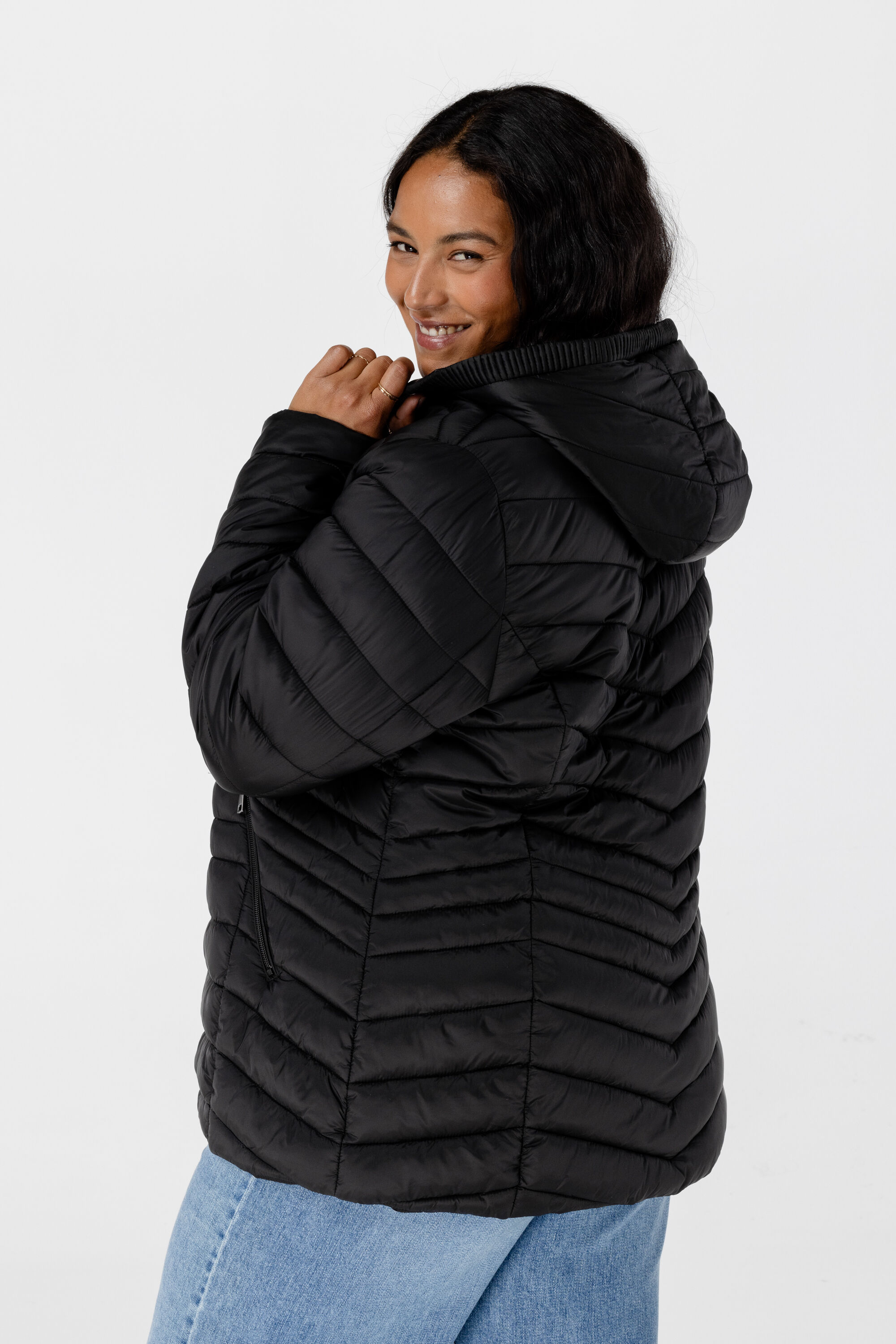 Chaqueta ligeramente acolchada image number 3