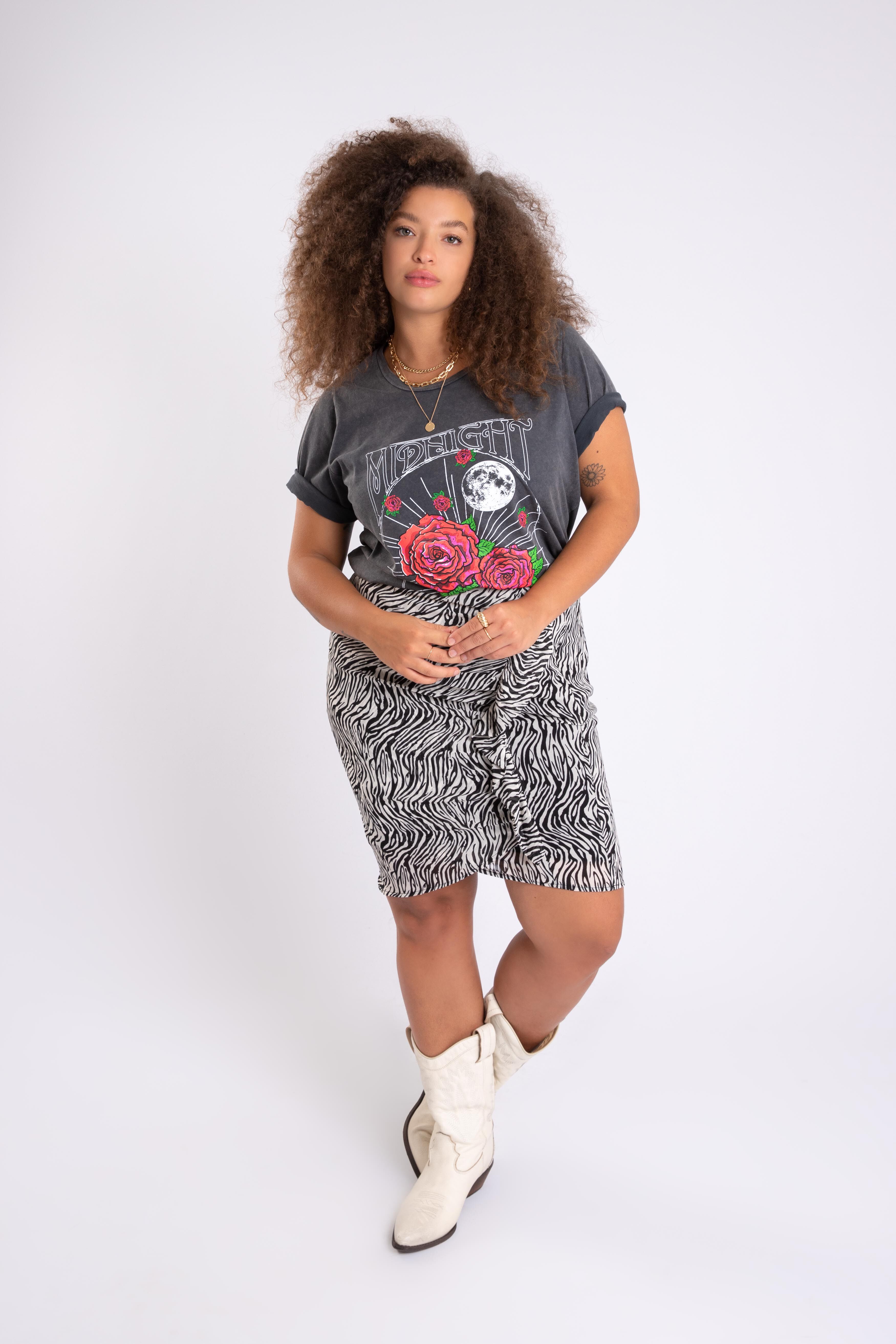 Falda con estampado de cebra.  image number 4