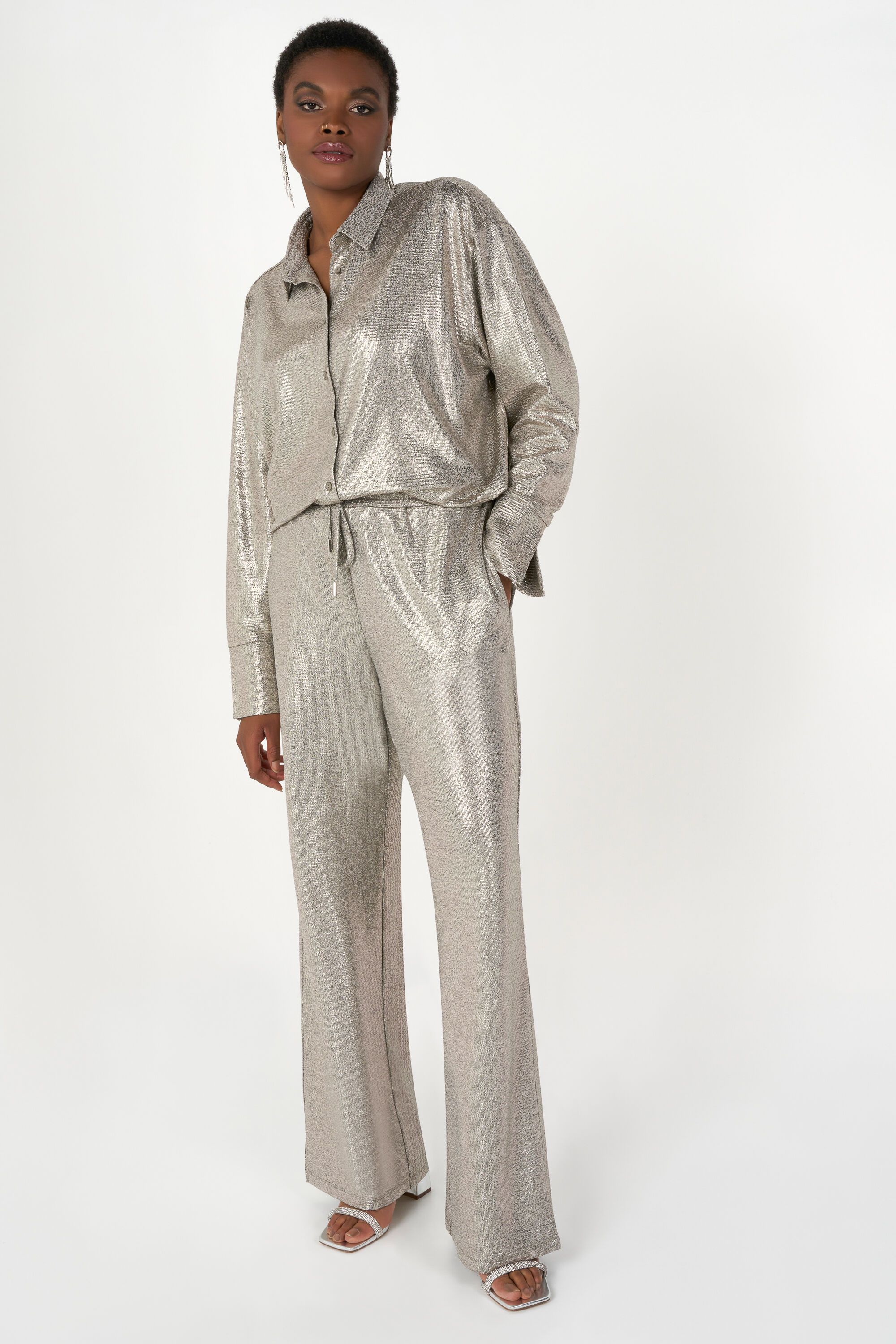 Camiseta con cuello    image number 5