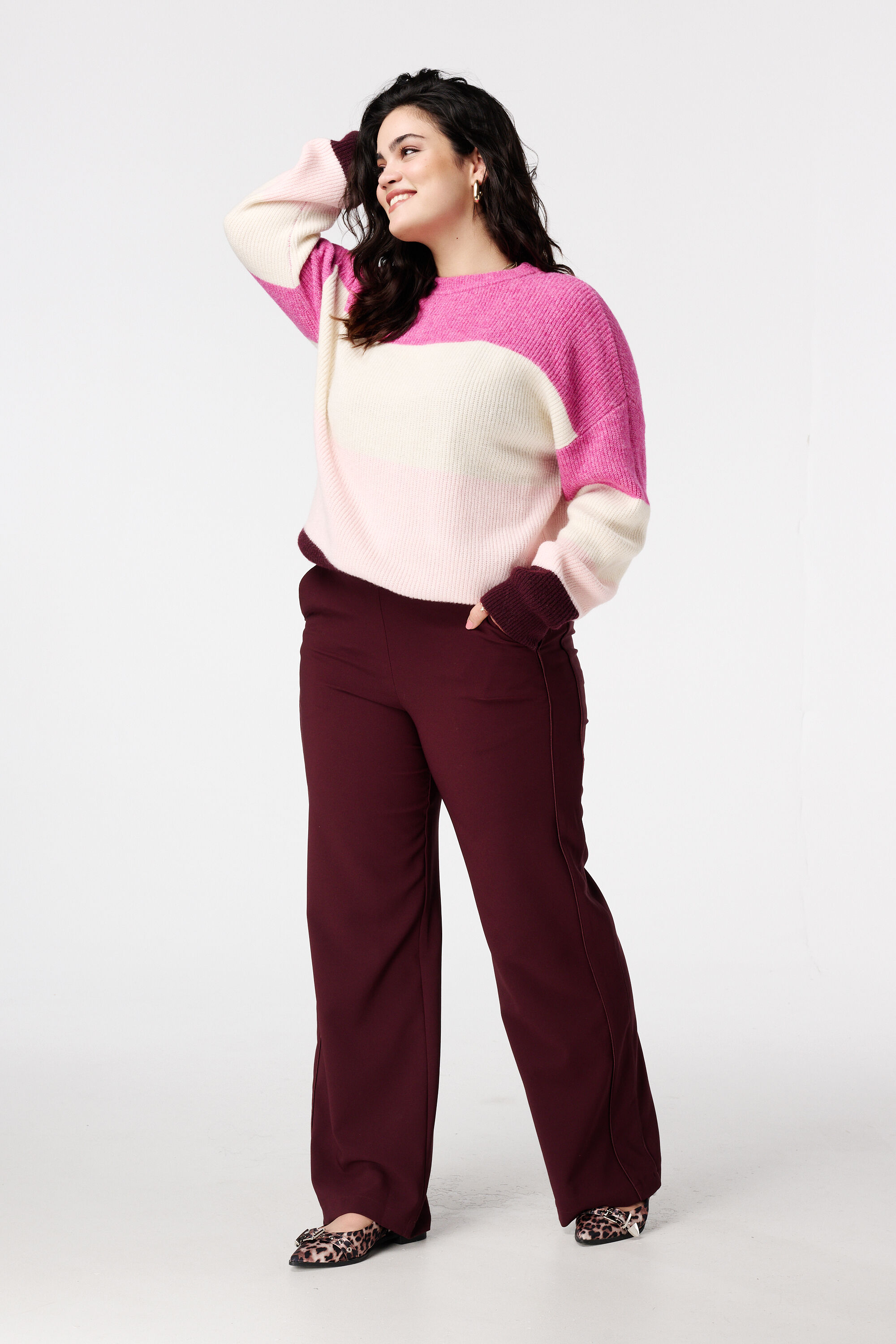 Jersey de punto con mangas acampanadas image number 5