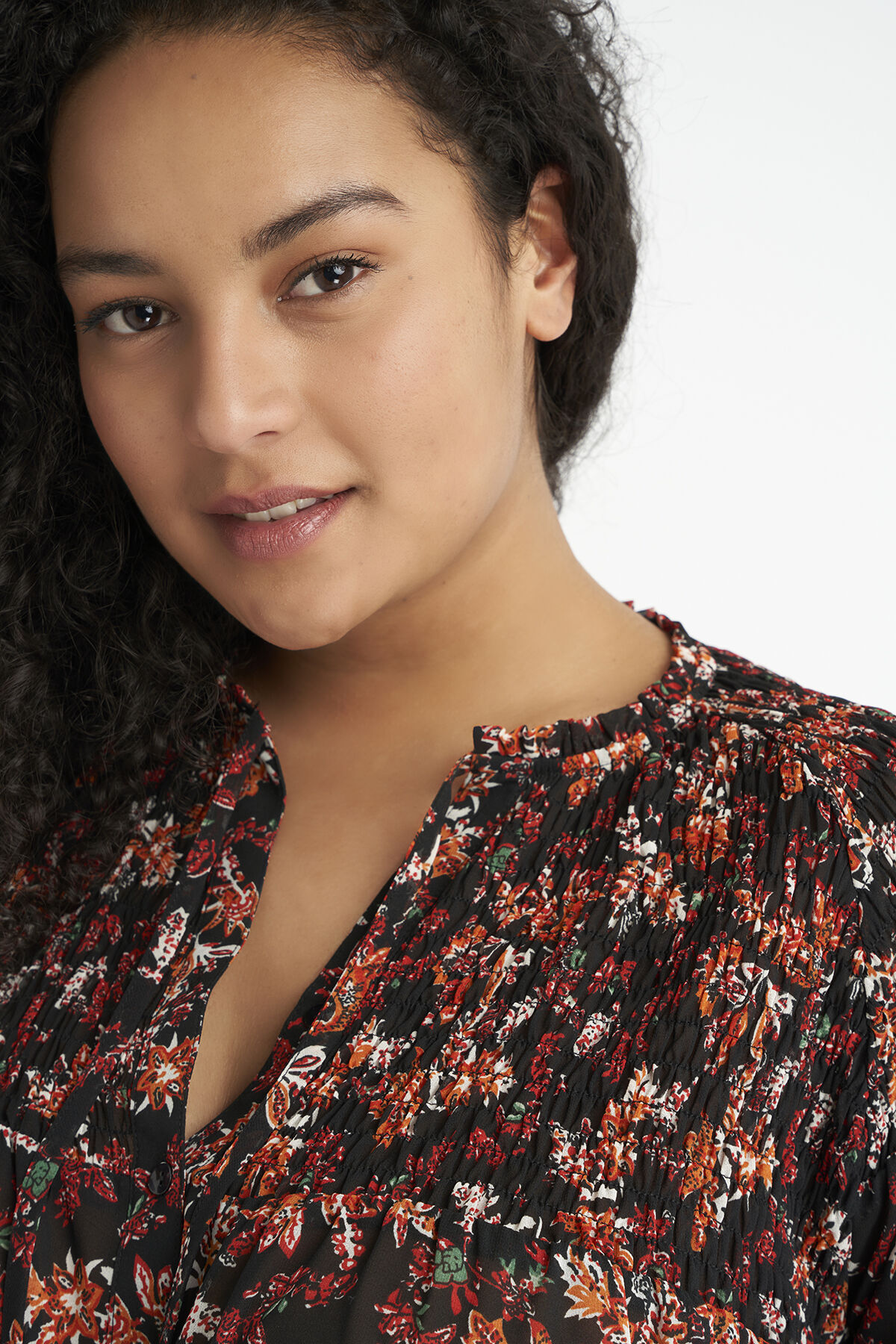 Blusa con estampado   image number 4